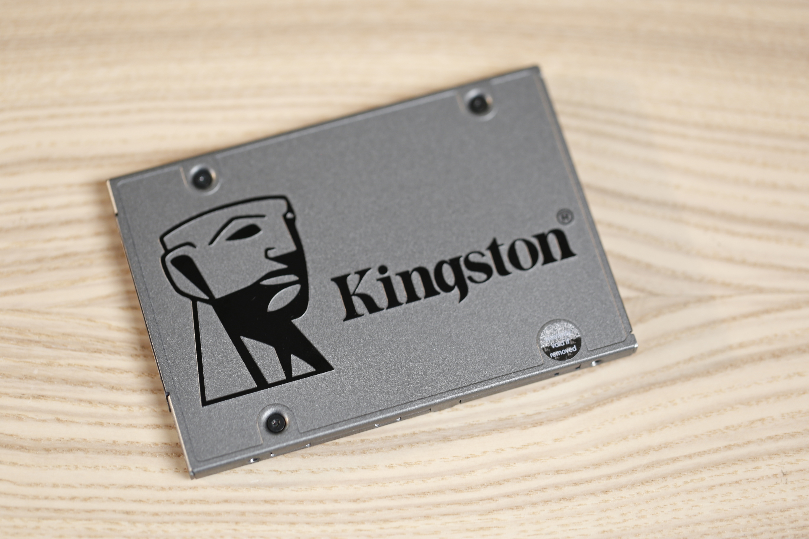 مراجعة قرص التخزين Kingston UV500B | الحزمة الكاملة