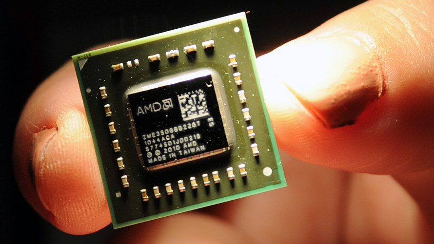 هبوط في أسهم Intel ولأول مرة منذ 12 عام ارتفاع اسهم AMD لاعلى قيمة