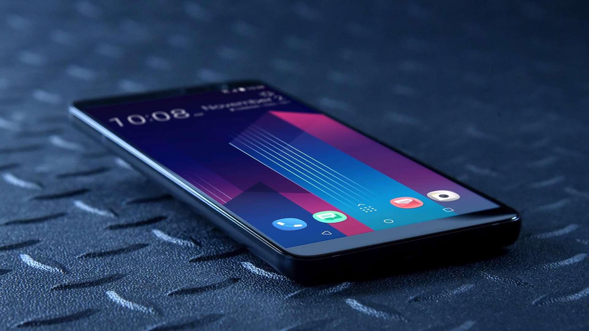 إطلاق هاتف HTC U12 Life في الإمارات .. مواصفات إستثنائية .. بسعر لا يُصدق