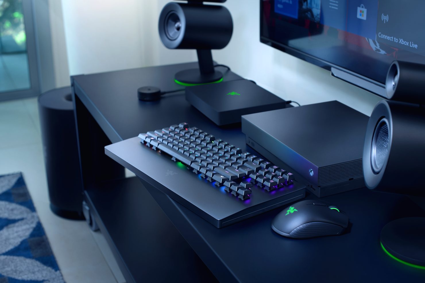 الكشف رسمياً عن Razer Turret أول فأرة ولوحة مفاتيح لجهاز Xbox One بسعر 250 دولار