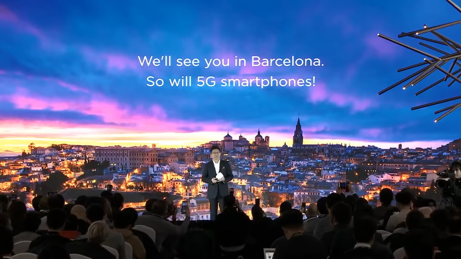 هواوي تحدد موعد الإعلان عن أولى هواتفها القابلة للطي مع دعم الجيل الخامس للاتصالات 5G