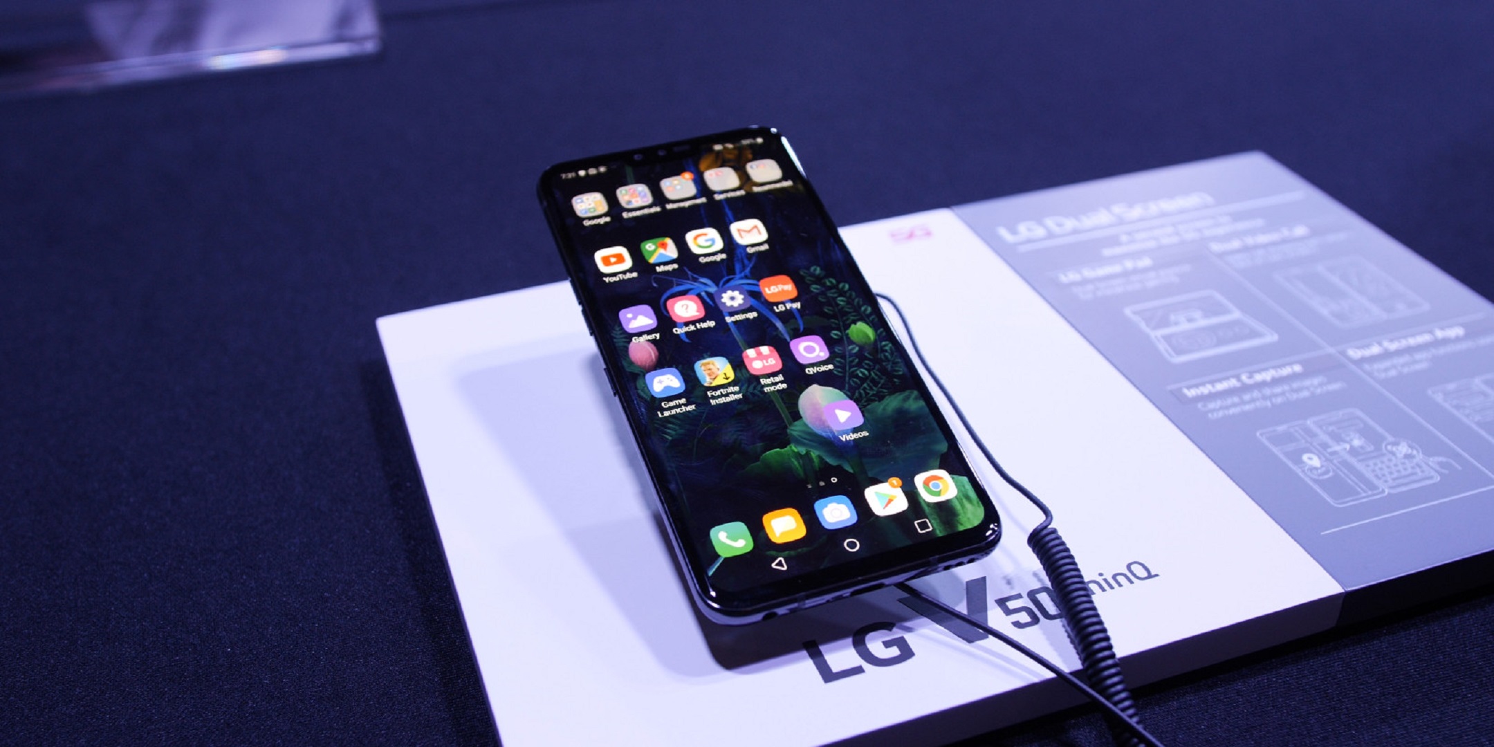 تعرف على ابتكار LG في LG V50 الجديد للرد على الهواتف القابلة للطي