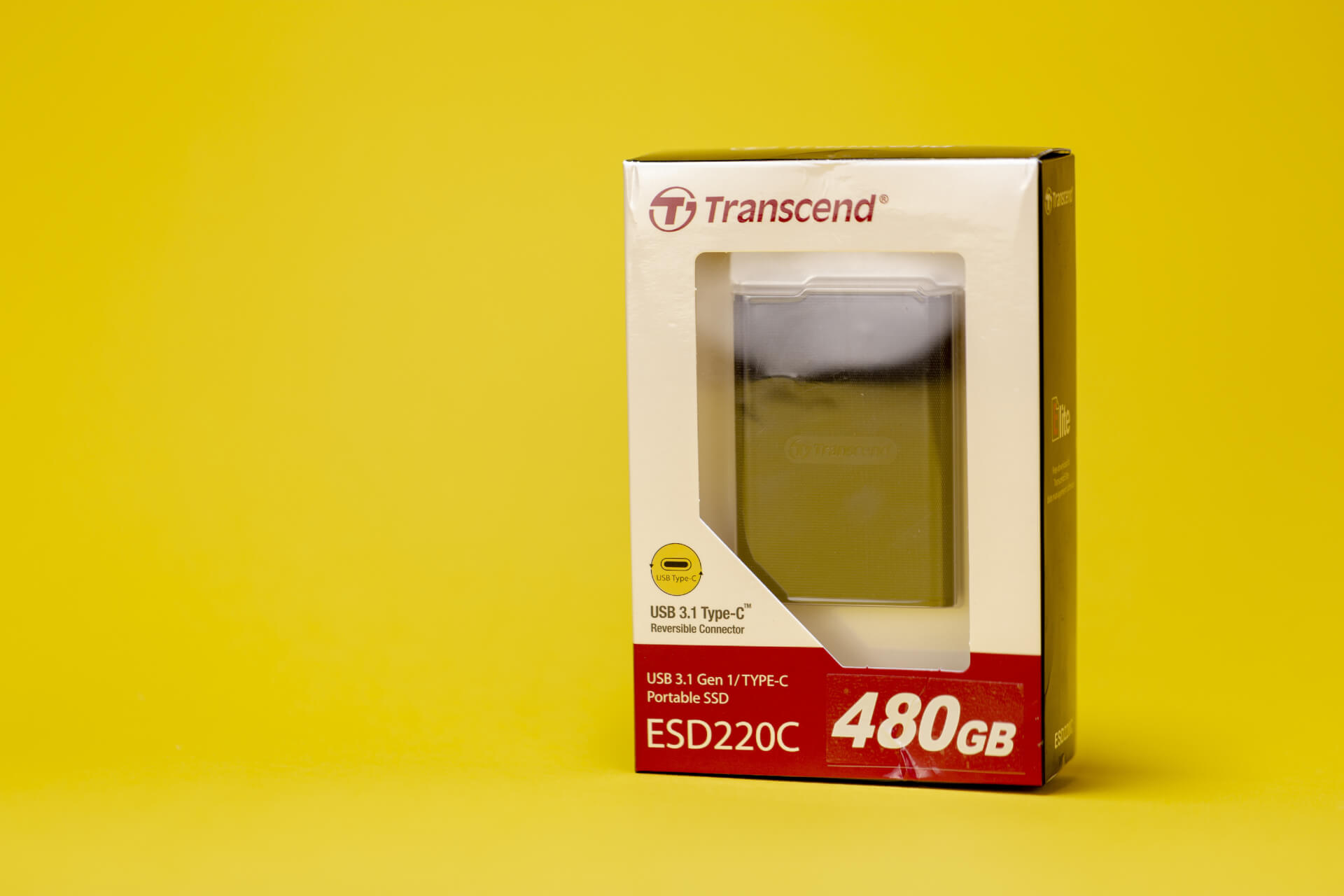 مراجعة قرص التخزين المحمول Transcend ESD220C