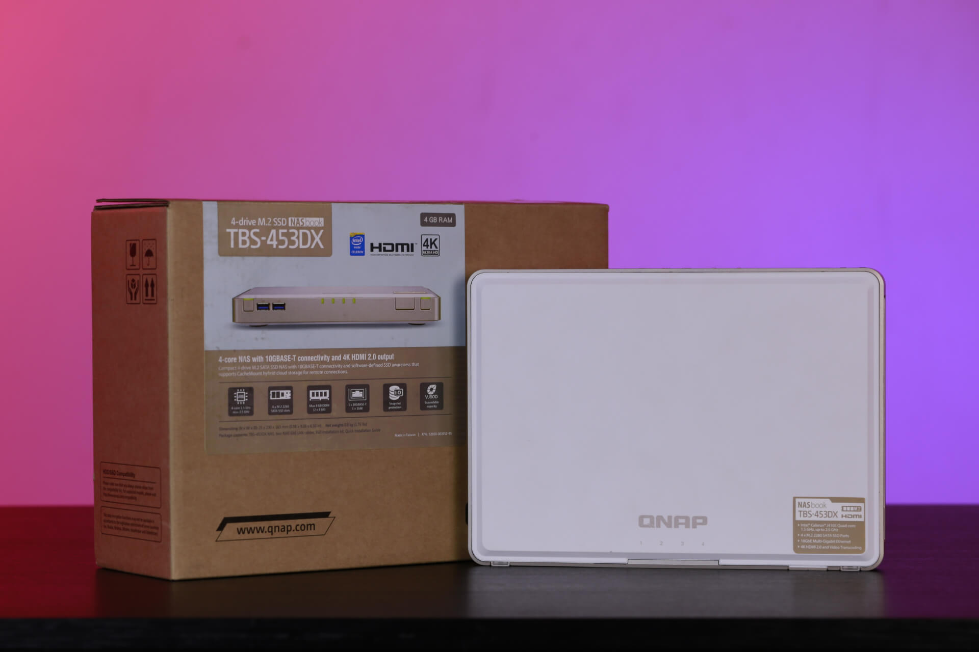 تجربتنا لوحدة التخزين الأصغر QNAP TBS-45DX