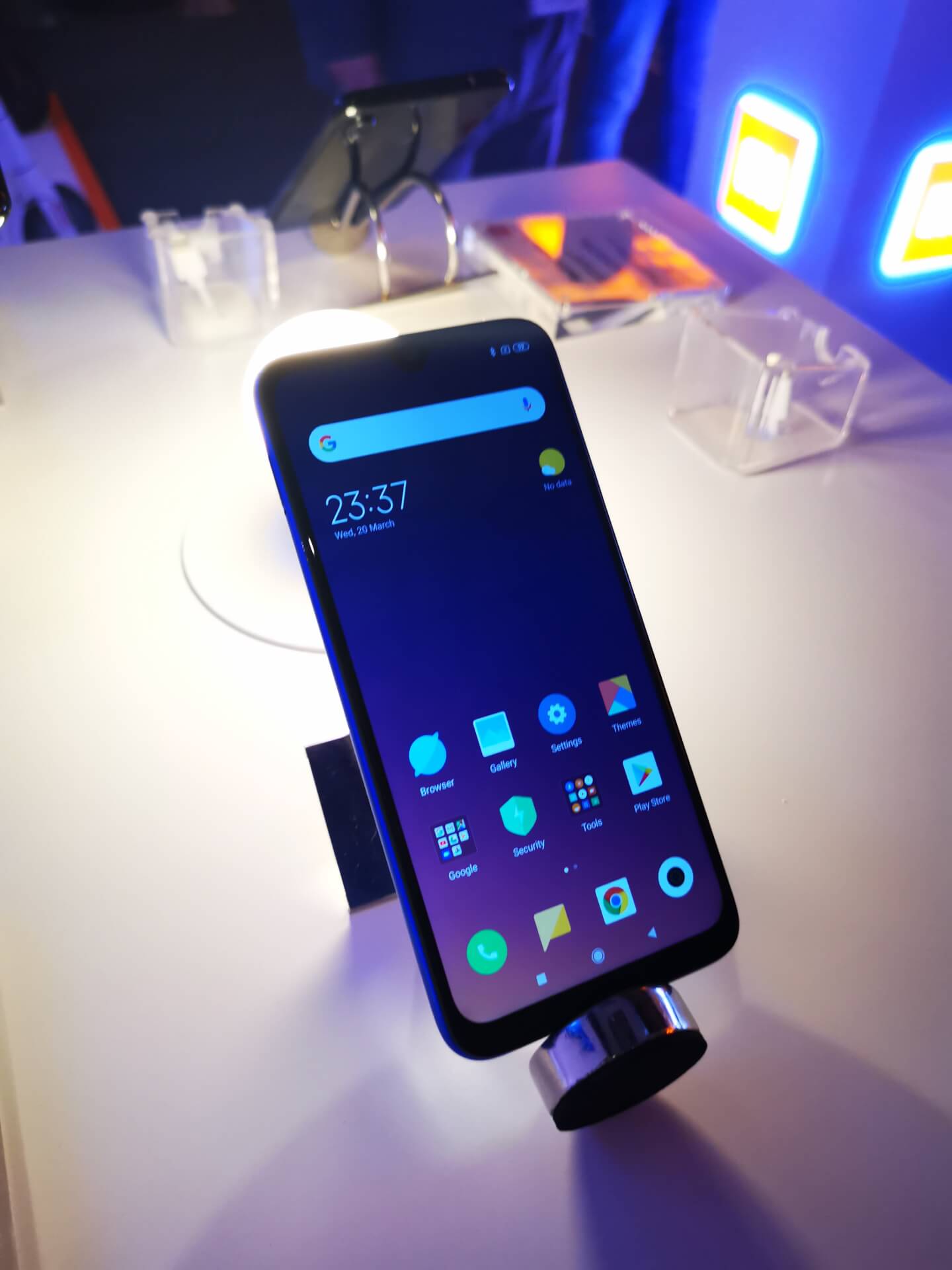 هاتف Xiaomi Mi 9 و Redmi Note 7 ضمن ما أعلنت عنه شاومي خلال مؤتمر دبي