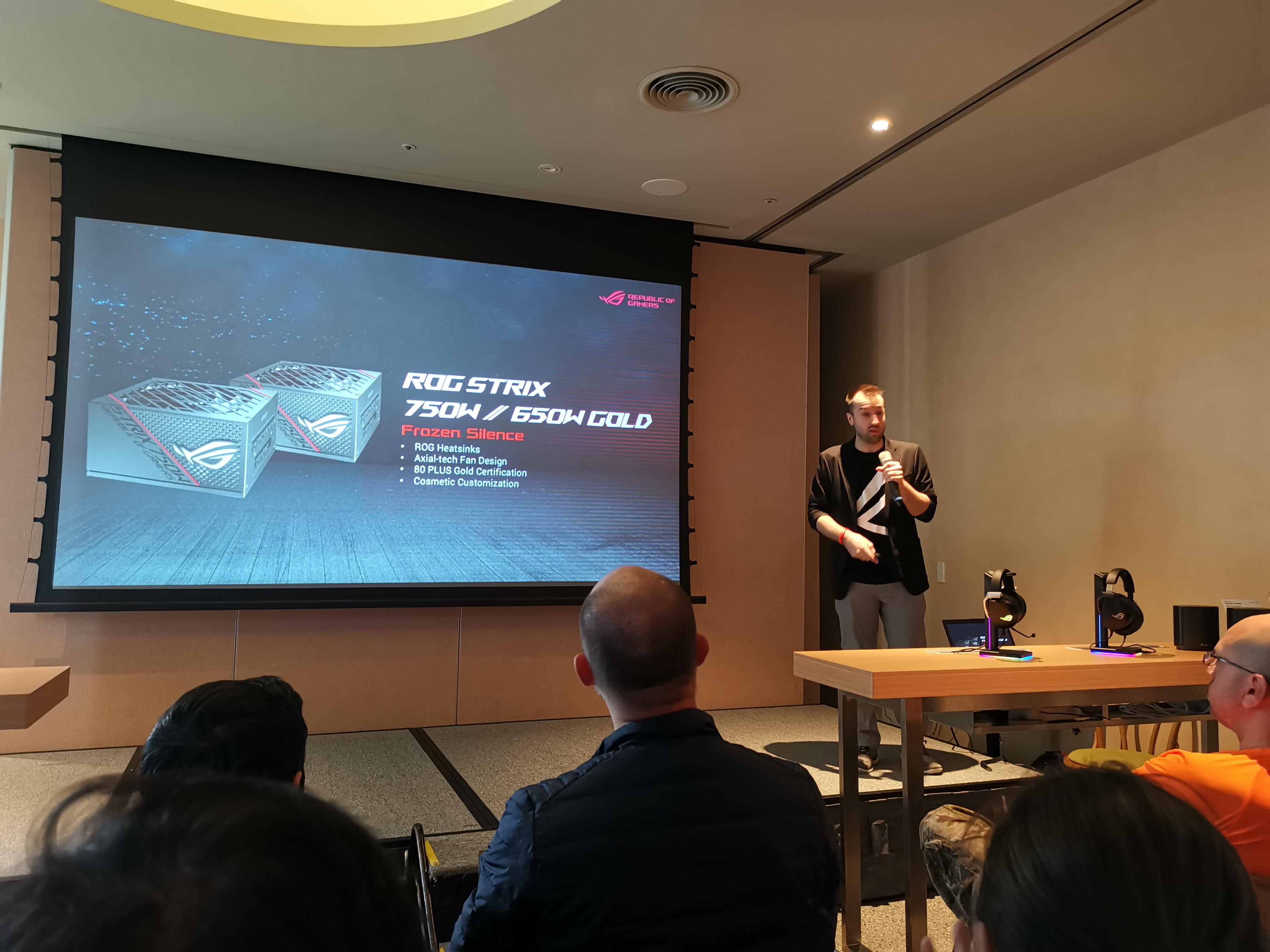 ASUS في معرض Computex 19