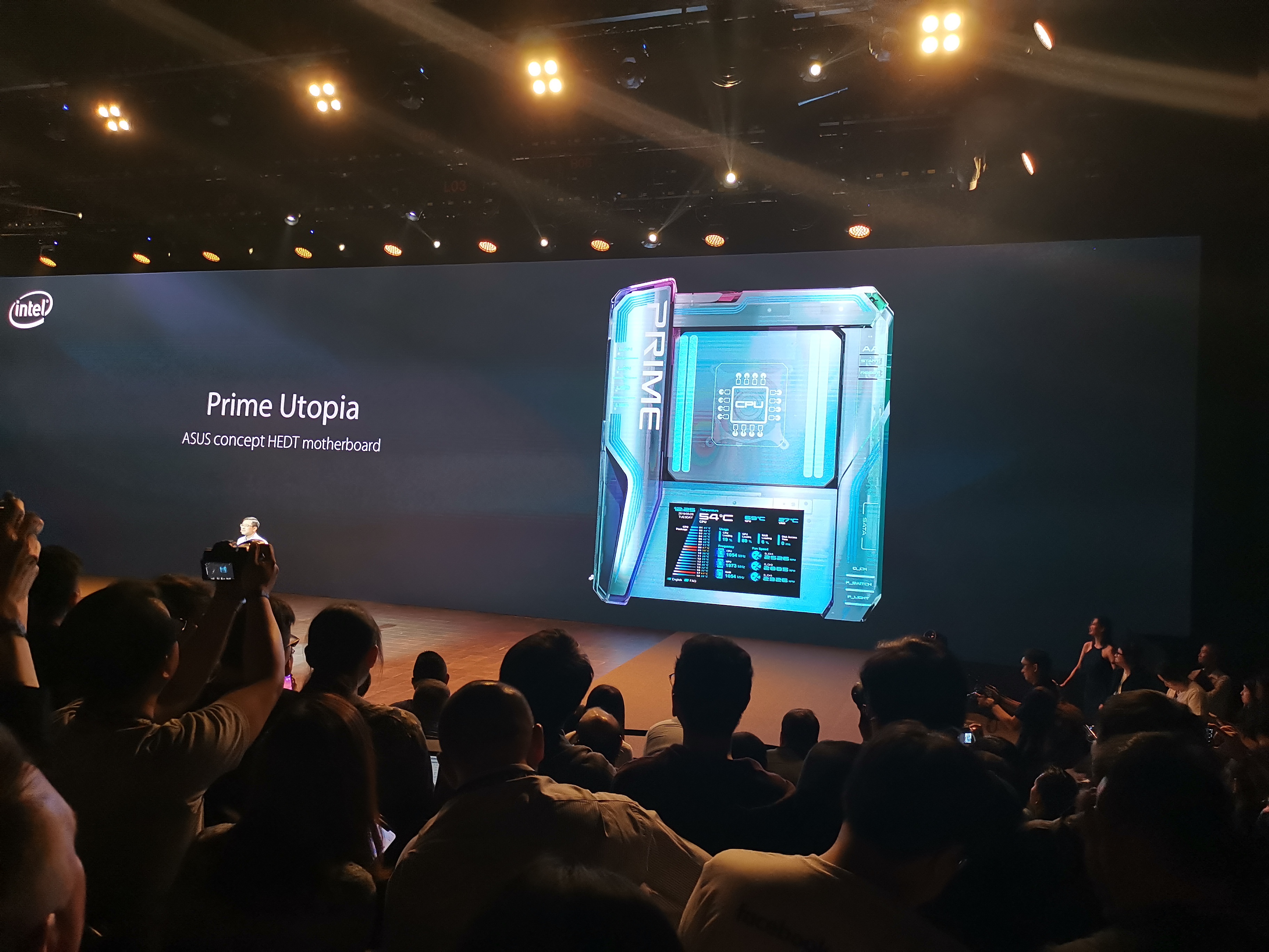 معرض Computex19: احتفالاً بمرور 30 عام على تأسيس ASUS شاهد المنتجات التي كشفت معرض Computex19: احتفالاً بمرور 30 عام على تأسيس ASUS شاهد المنتجات التي كشفت