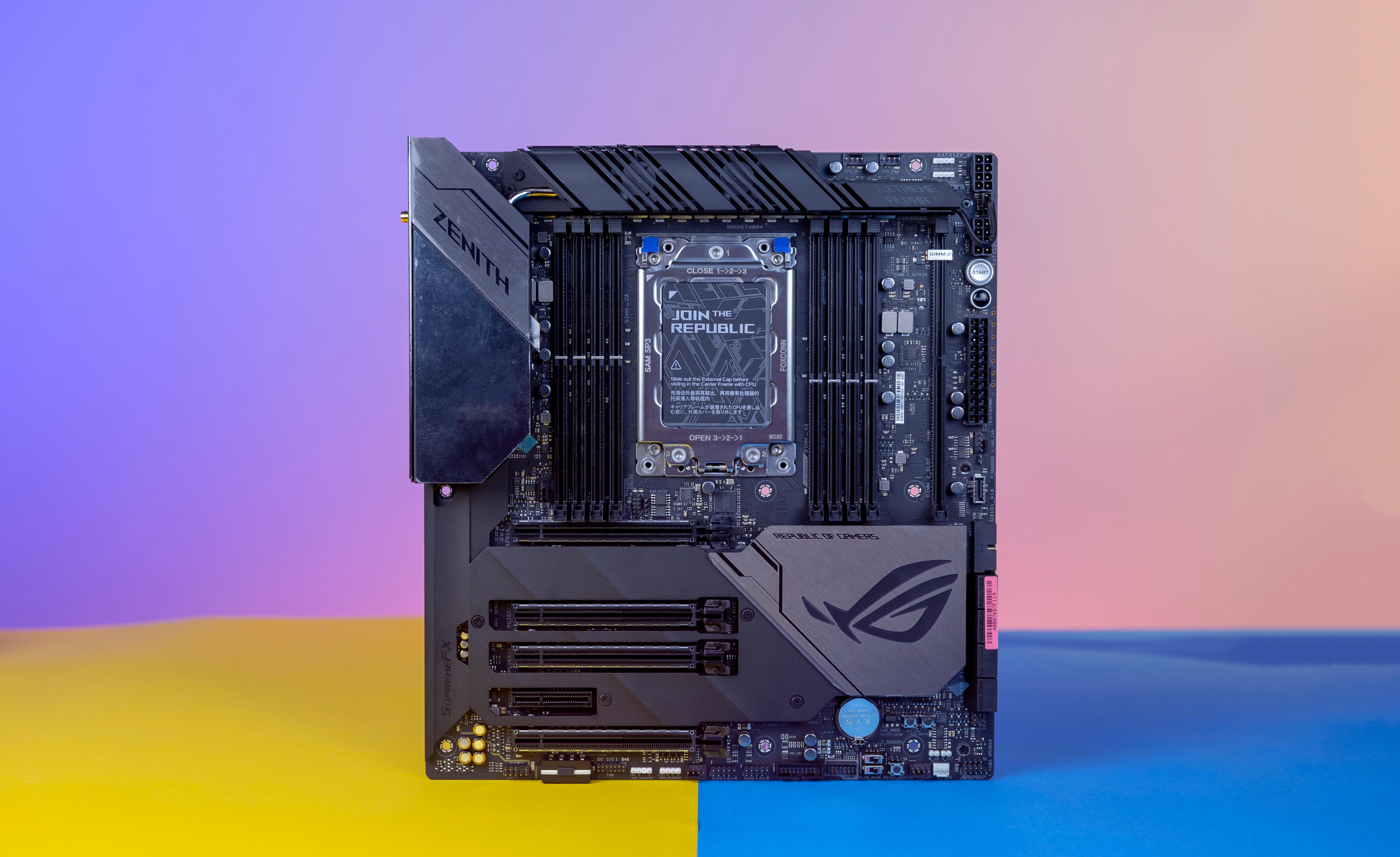 مُراجعة اللوحة الأم ASUS ROG Zenith Extreme Alpha | البقاء للأقوي!