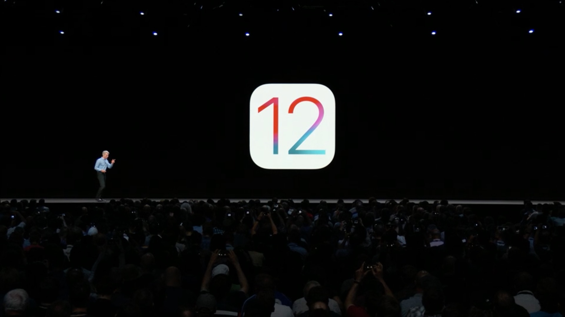 آبل تستعد لإطلاق نسخة المطورين التجريبية الأولى iOS 12.4