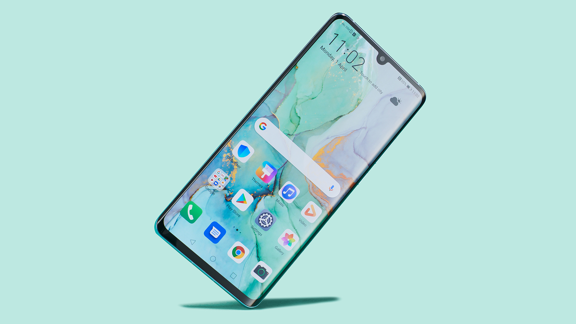 هاتف Huawei P30 الكريستالي بسعة 128GB اللامع يصل إلى الإمارات