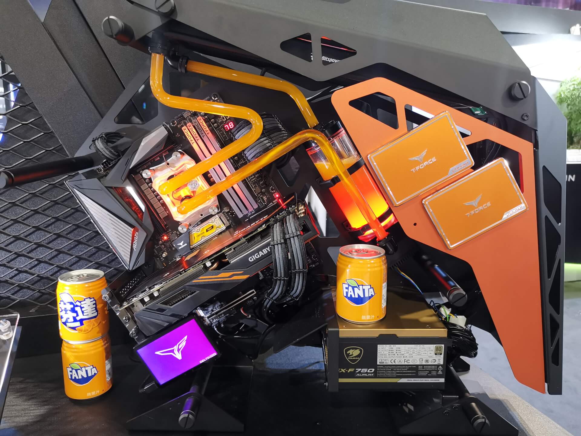 معرض Computex19: إضاءة RGB تسيطر على منتجات TeamGroup..تعرف على جديدها