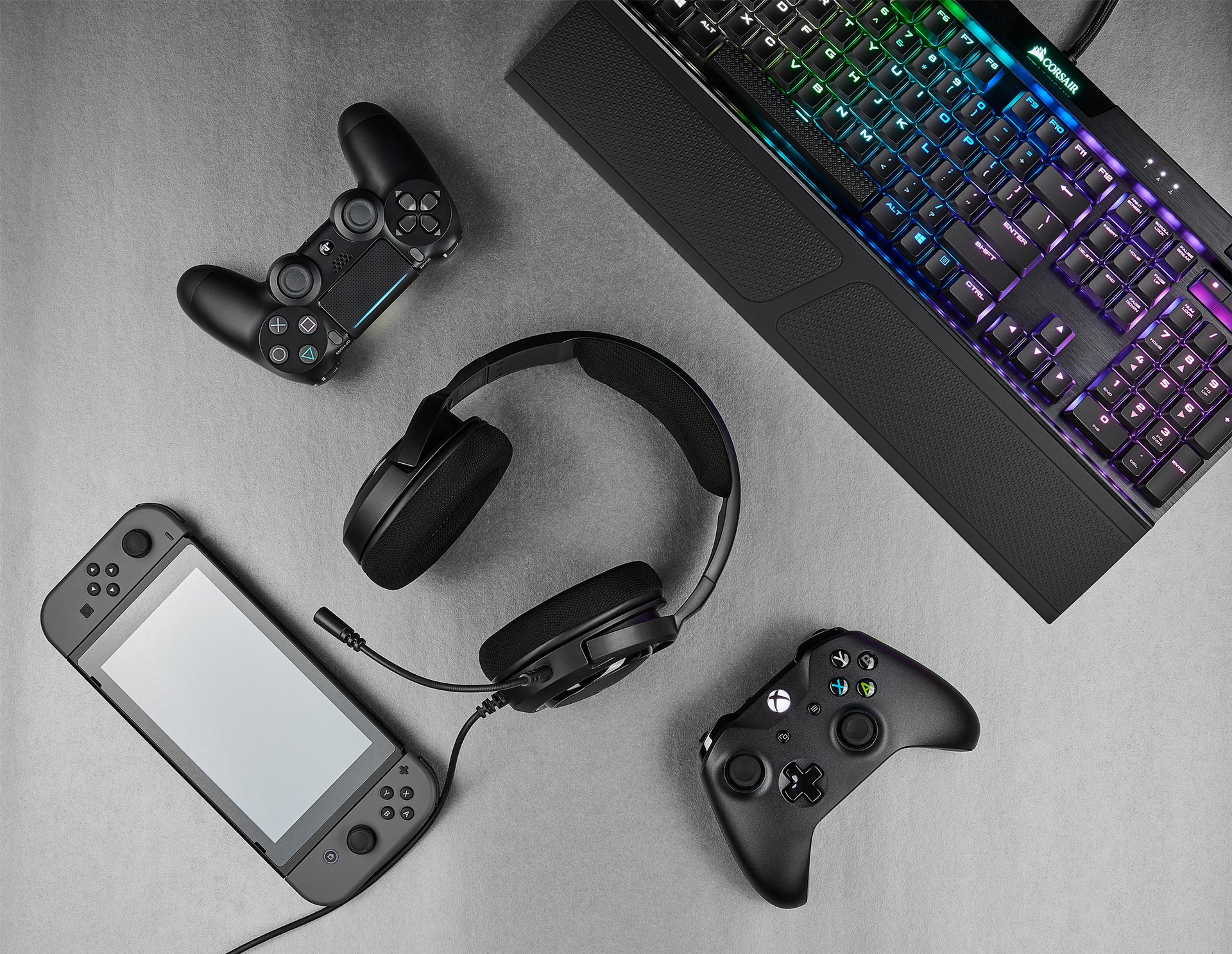شركة CORSAIR تطلق سماعات ستيريو جديدة خصيصاً للجيمنج!