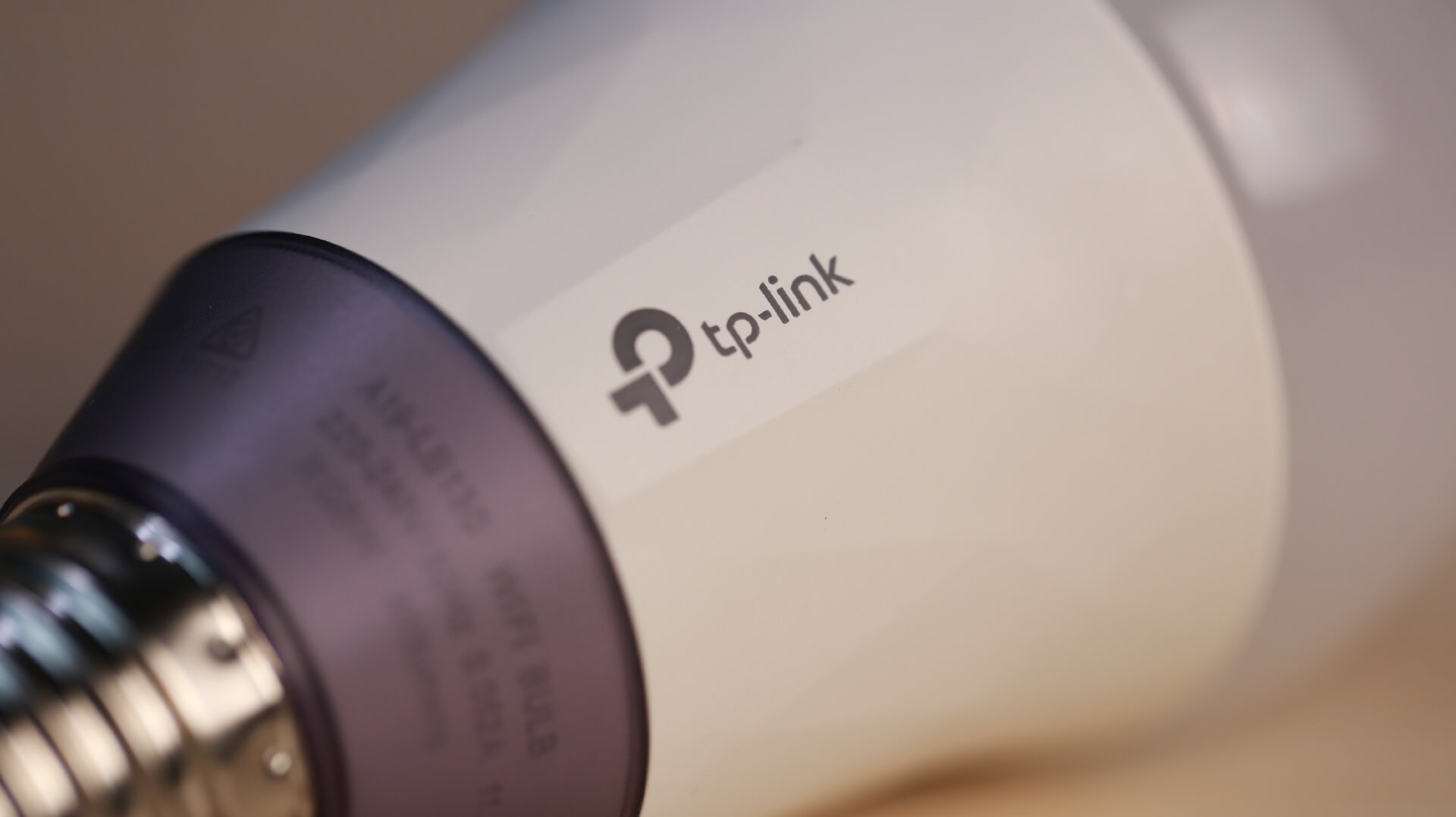 TP- Link KASA LB130 (30)