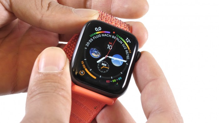 ساعة أبل الذكية Apple Watch 5 قادمة بشاشة OLED خلال شهر سبتمبر القادم