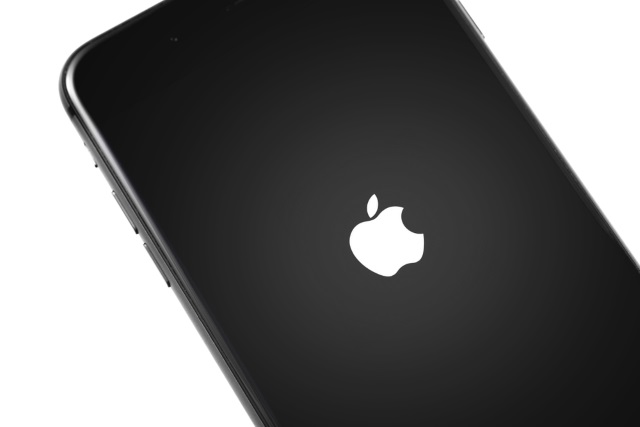 ثغرة خطيرة في نظام IOS 13 تسمح للوحة المفاتيح بمراقبة ما تكتبه