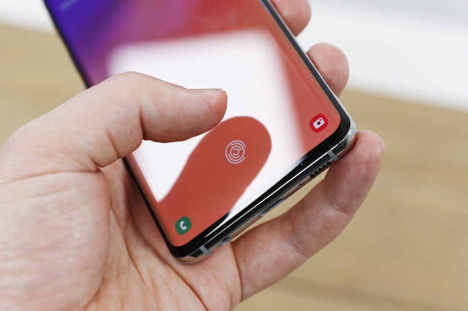 سامسونج تطلق تحديث بصمة الإصبع S10 و Note 10