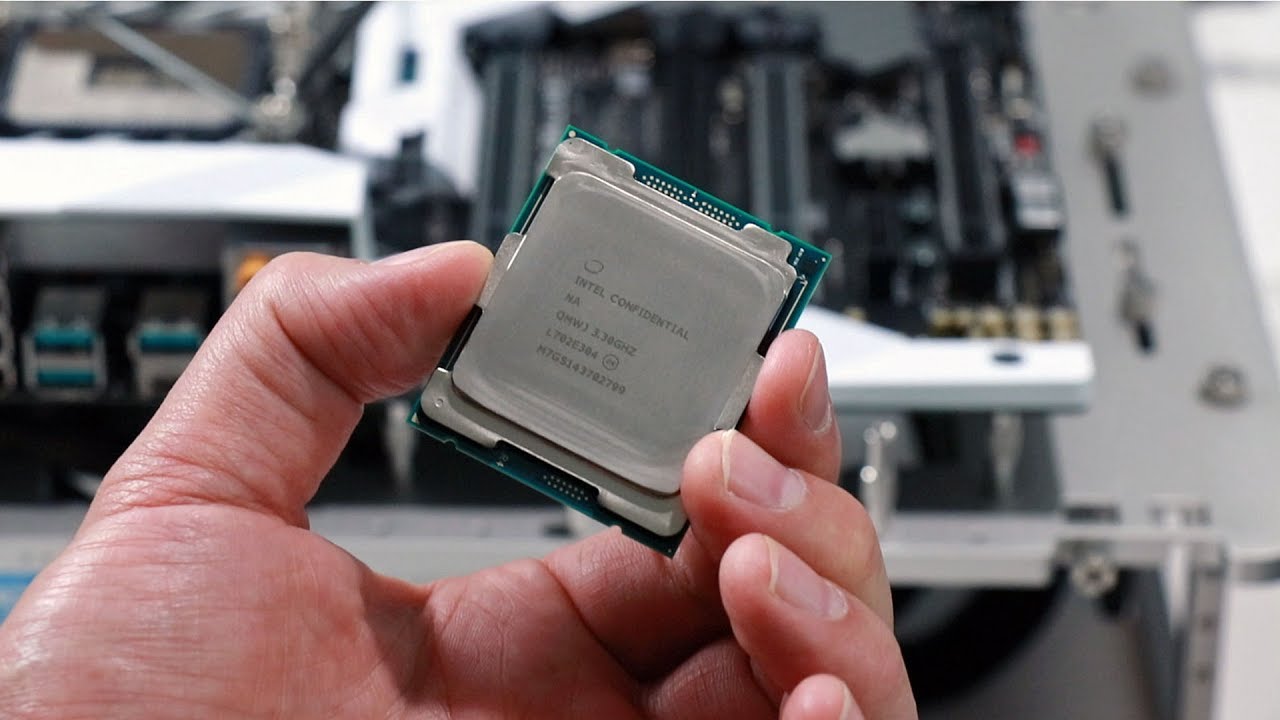 شائعات: intel بدأت بتخفيض أسعار معالجات Skylake-X بنسبة 50%!
