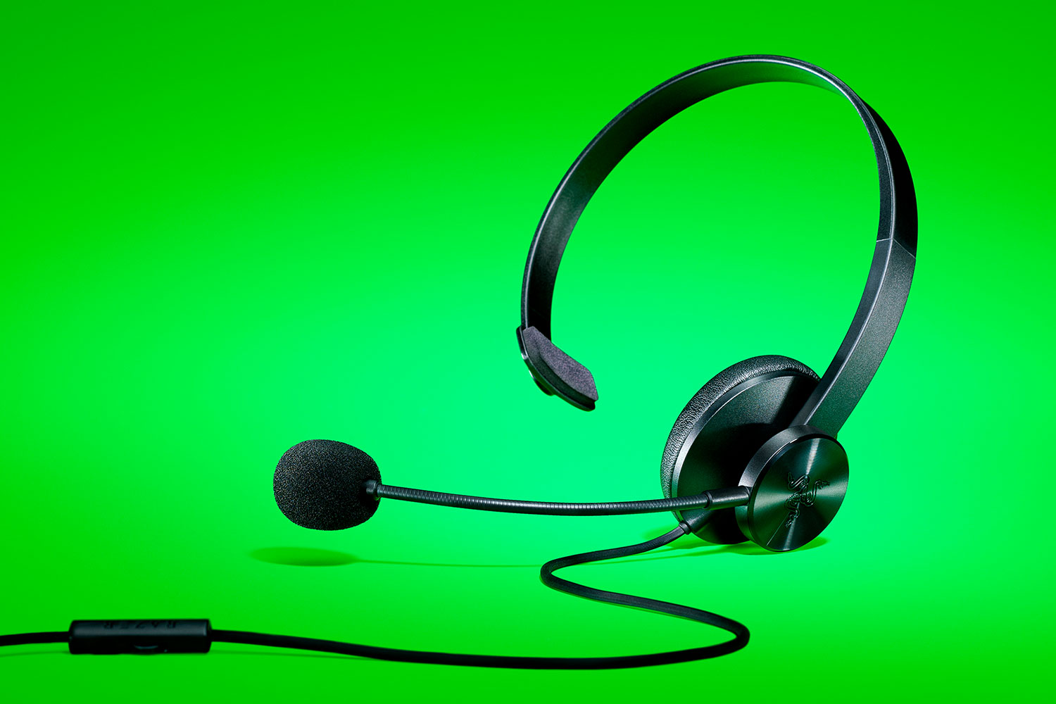 إطلاق سماعة الدردشة الصوتية Razer Tetra لأجهزة الكونسول