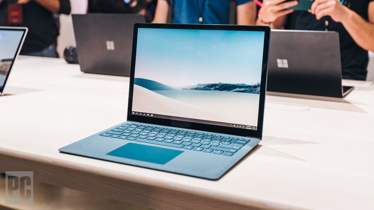 مايكروسوفت تستعد للكشف عن مواصفات أجهزة Surface Book 3 وSurface Go 2
