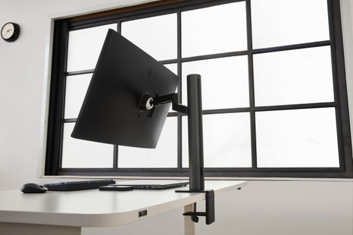 الإعلان عن شاشة LG UltraFine Ergo 4K الجديدة لصناع المحتوى والمحترفين