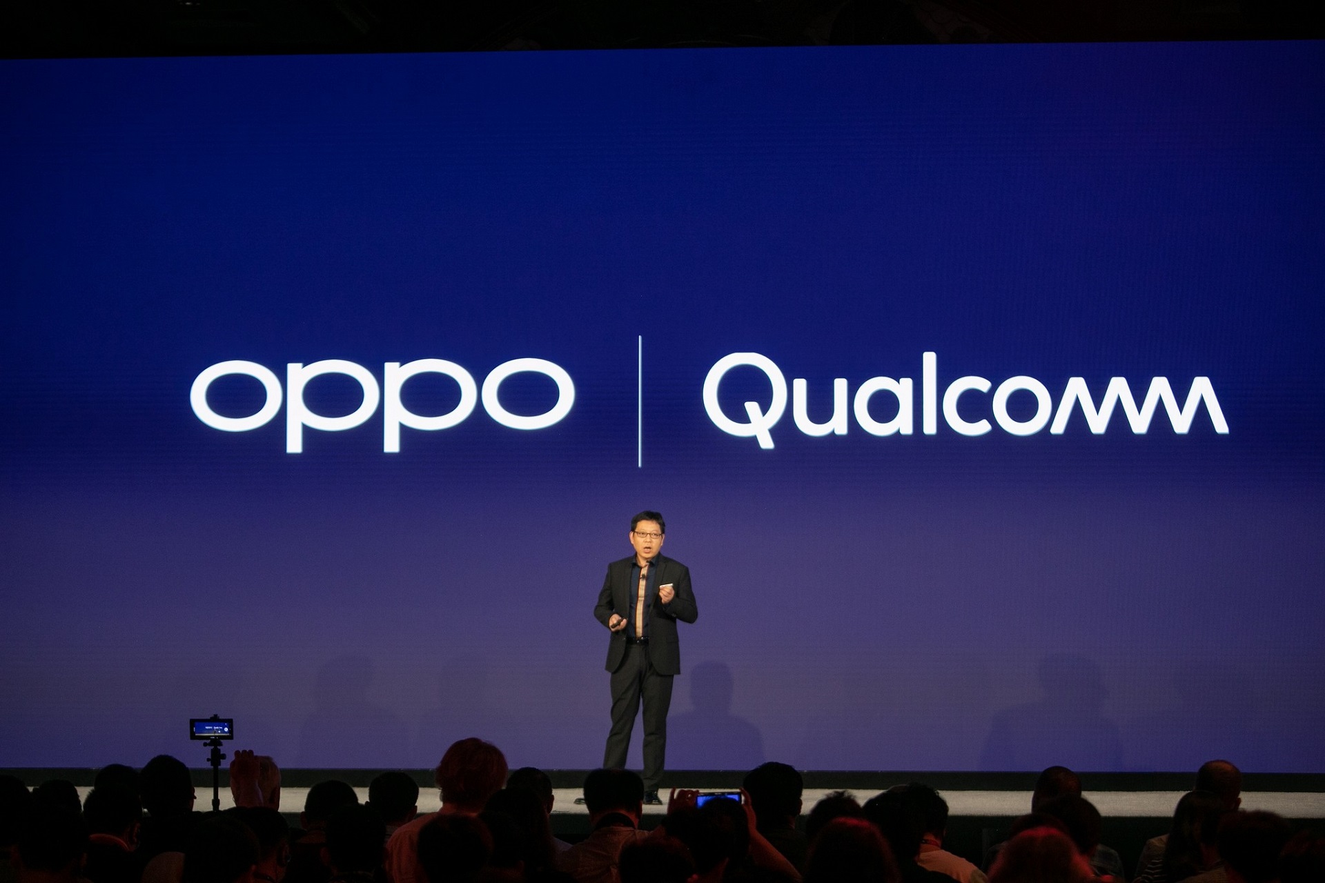 شركة Oppo تطور هواتف جديدة داعمة لـ5G وبمعالجات Snapdragon 765G & 865