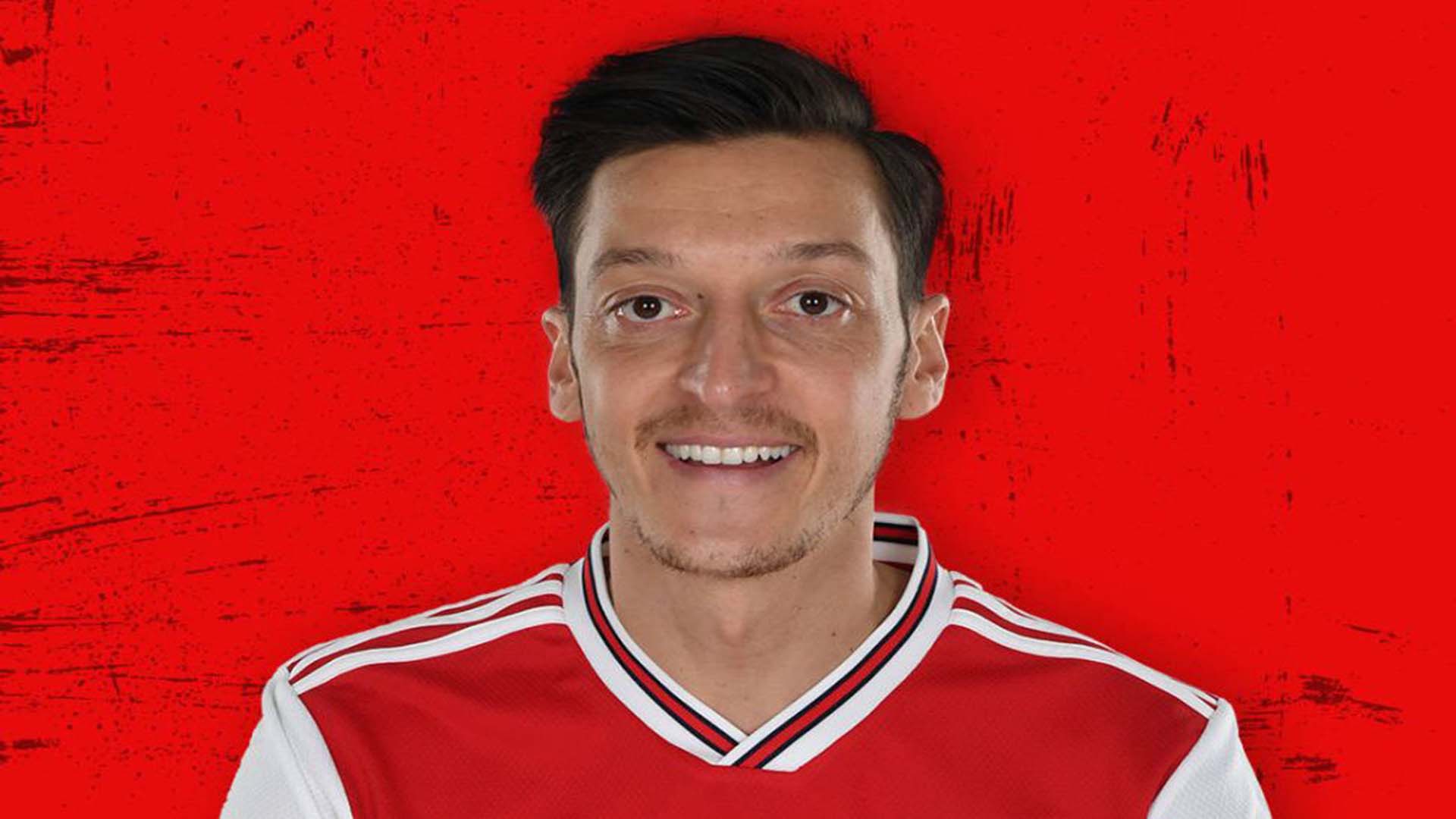حظر مسعود أوزيل من Pes في الصين