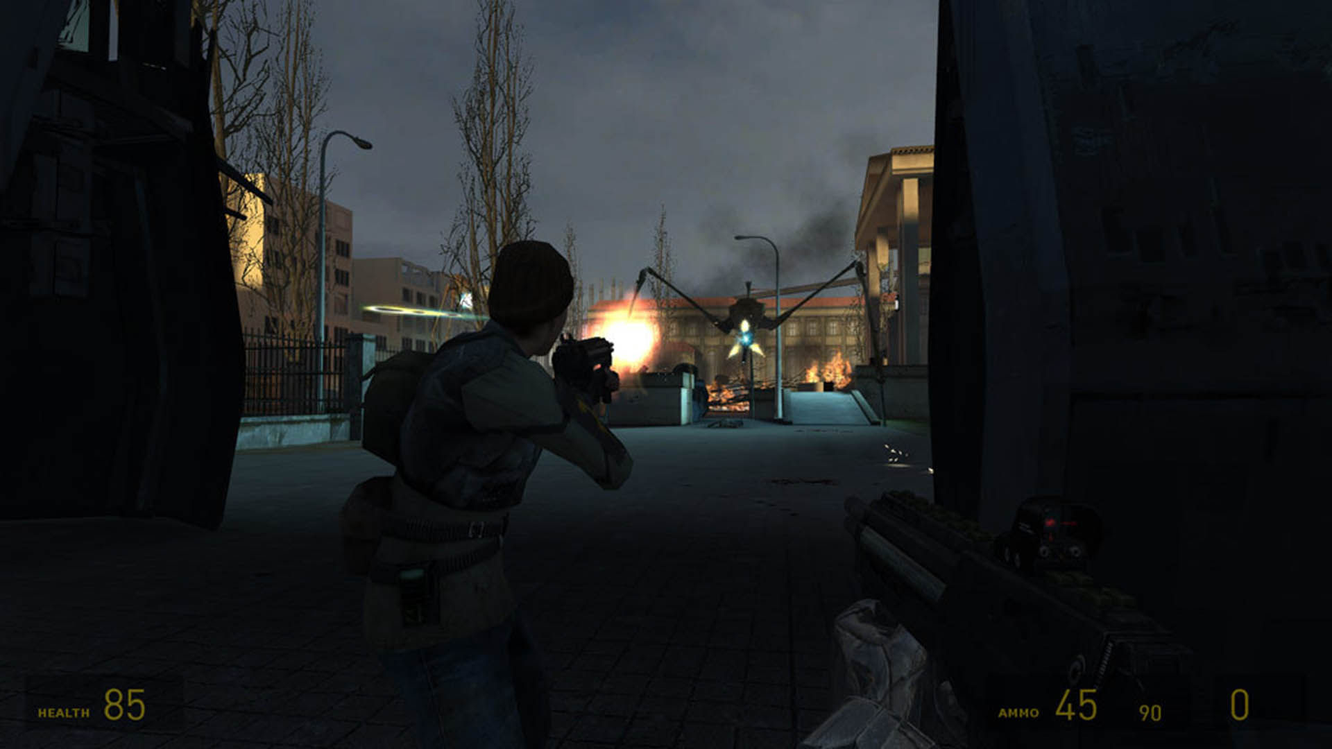 جميع أجزاء لعبة Half Life متاحة الآن للعب مجاناً تماماً عبر Steam.