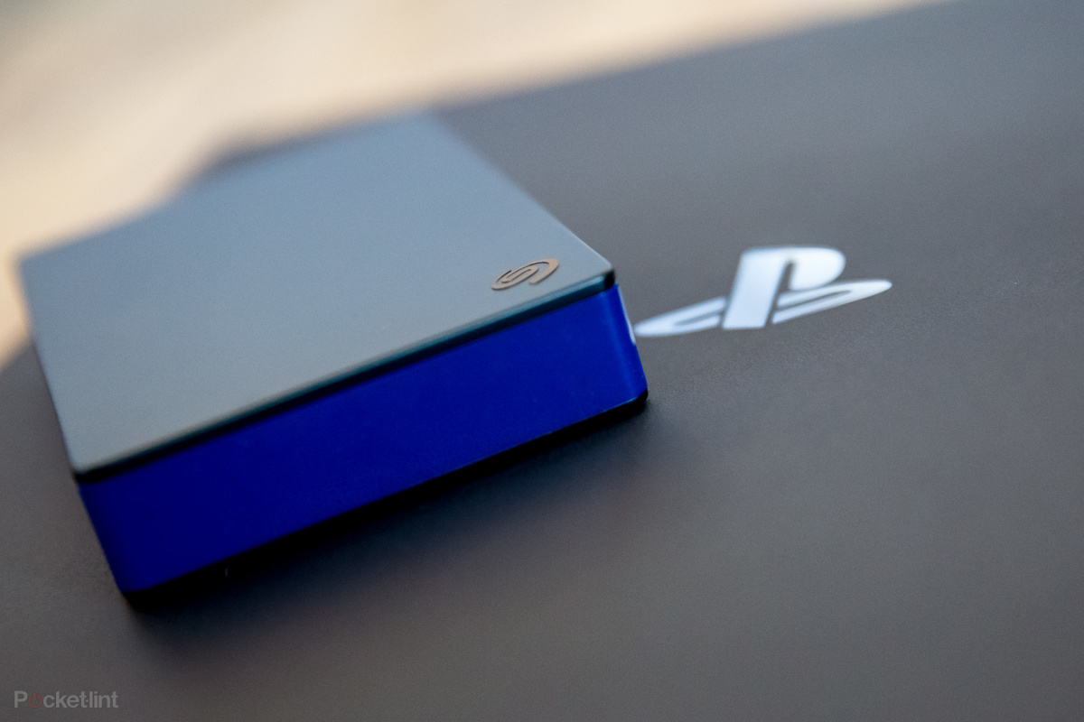بالخطوات..كيف تضيف هارد خارجي لزيادة مساحة الـ PS4 التخزينية ؟