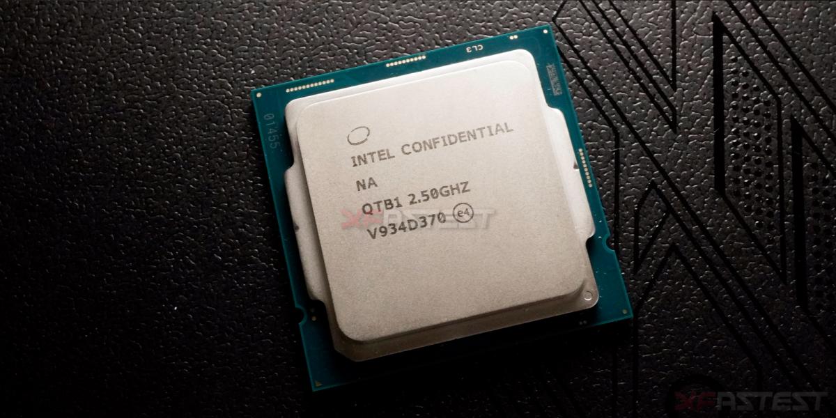 ظهور أولى الصور لمعالج Intel i9-10900 من الجيل العاشر بـ 10 أنوية