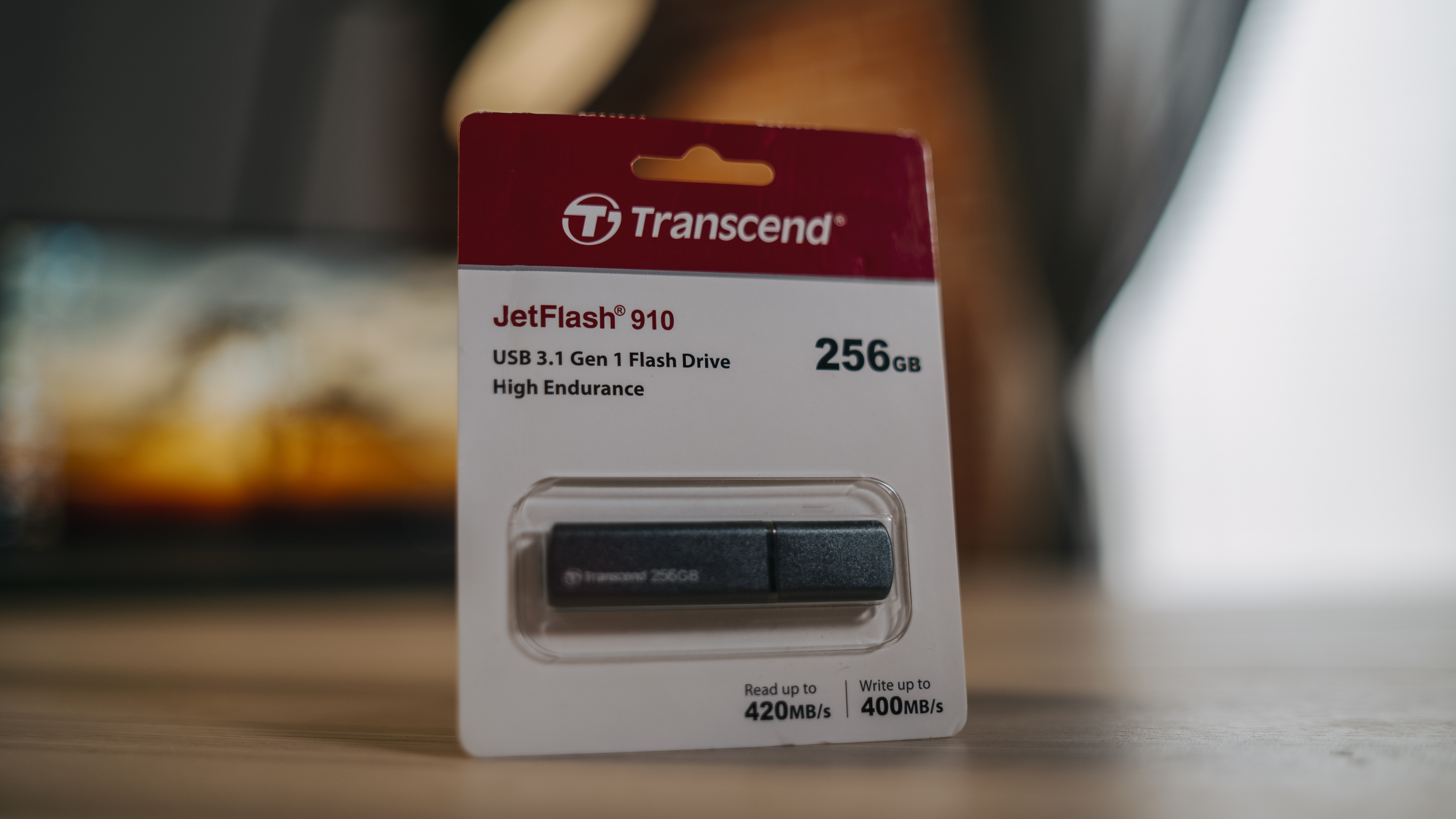 ذاكرة فلاش Transcend JF910 USB..هل ستأخذك نحو عصر جديد من السرعة؟