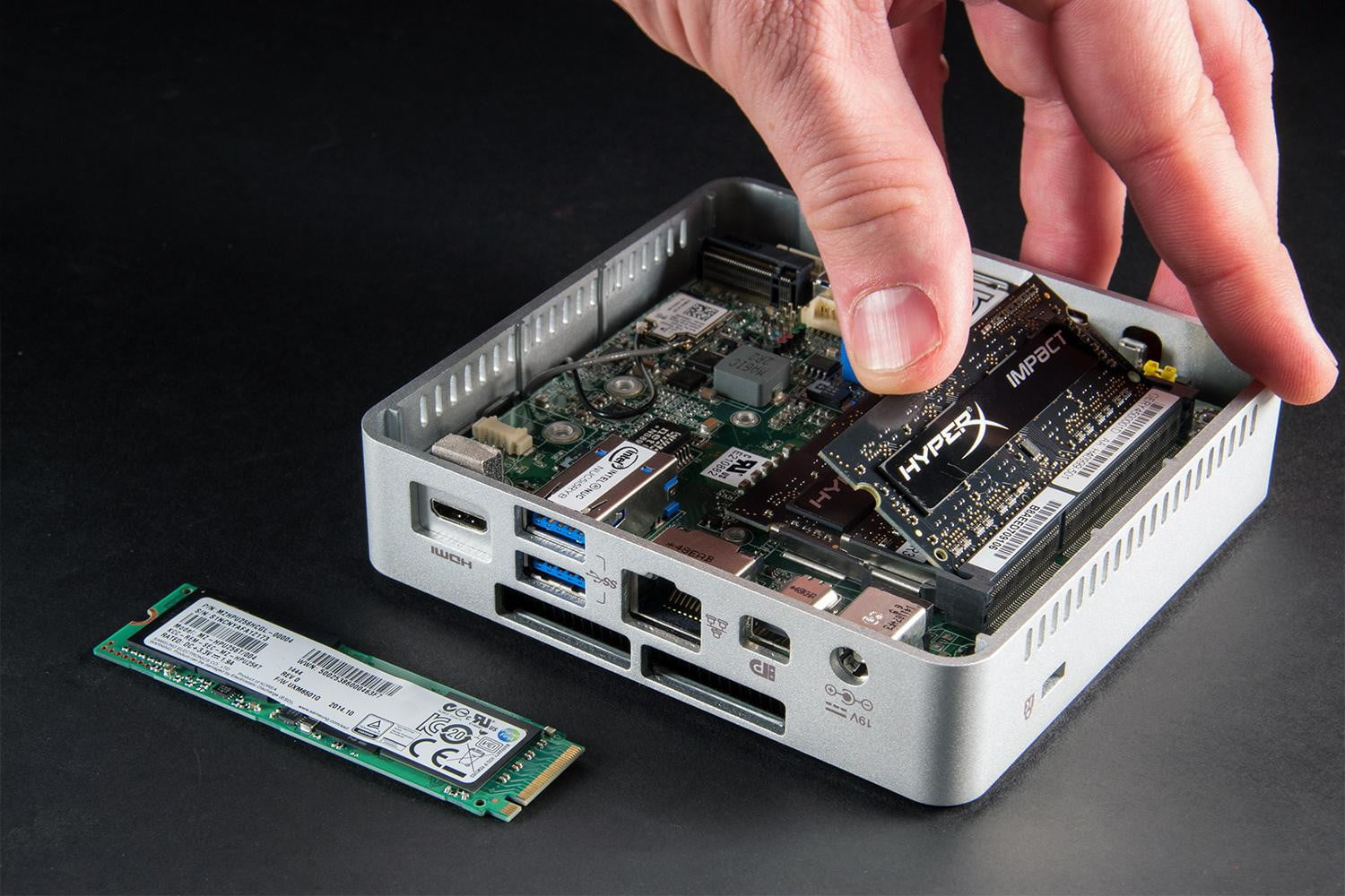 تسريب خارطة طريق حواسب Intel NUC صغيرة الحجم لعام 2020-2021