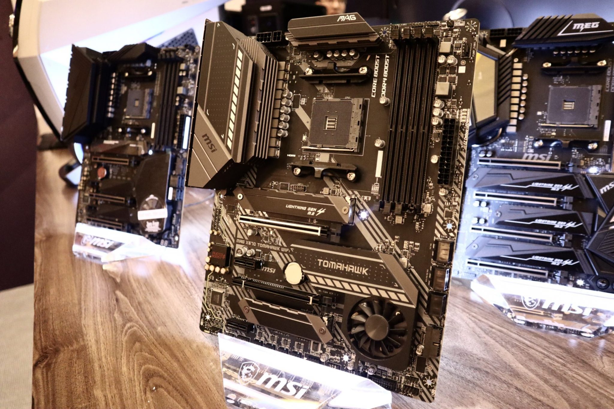 MSI Tomahawk WIFI