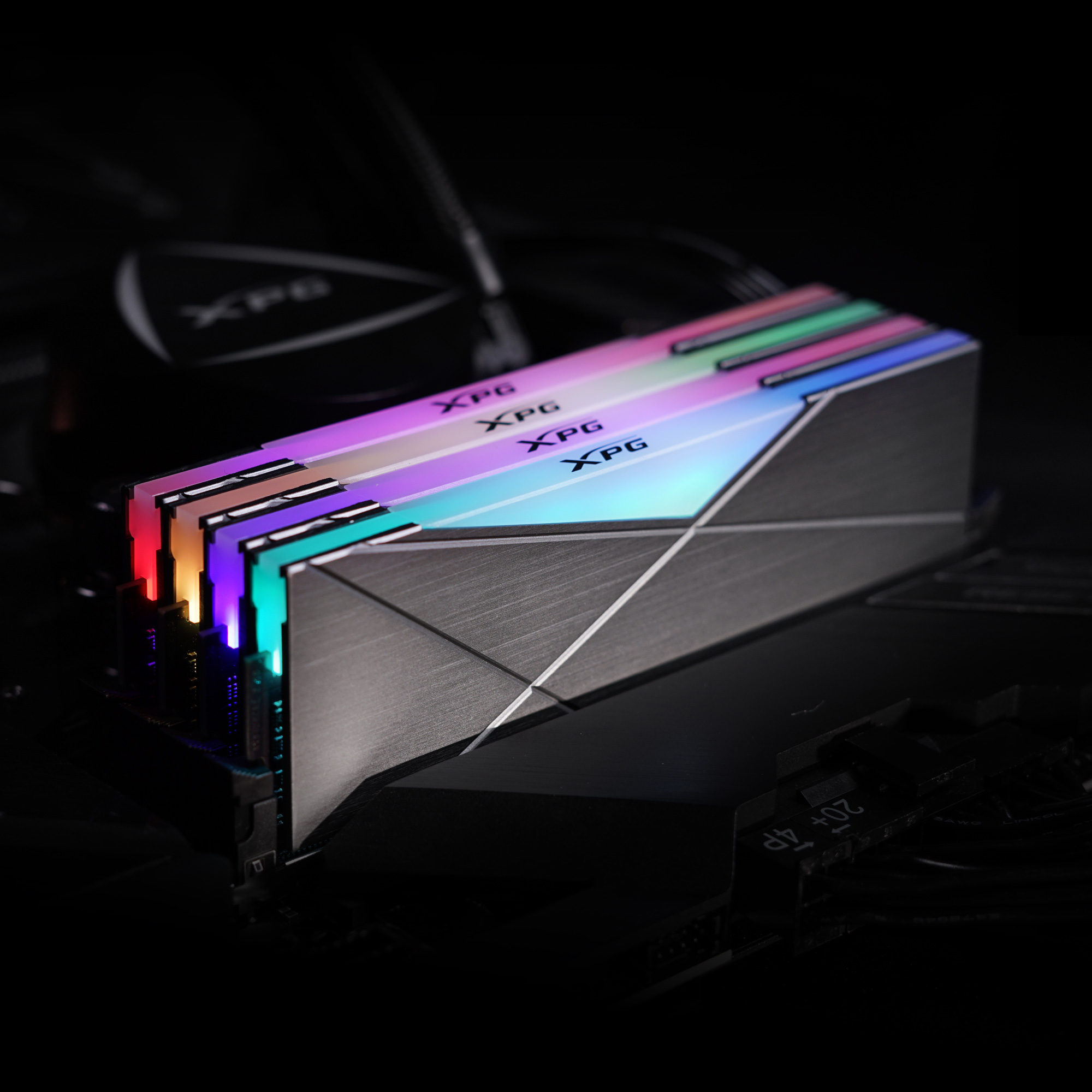 دفعة إضافية لكاسري السرعة مع ذاكرة ADATA XPG SPECTRIX D50 DDR4 RGB