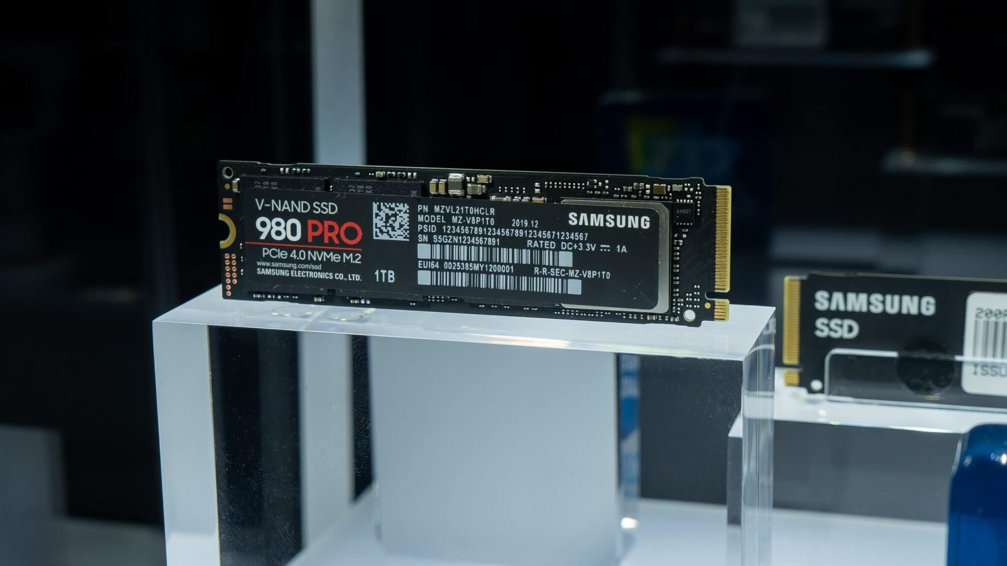 وحدة تخزين Samsung 980 Pro PCIe 4.0 SSD قد تصدر خلال شهرين من الأن !!