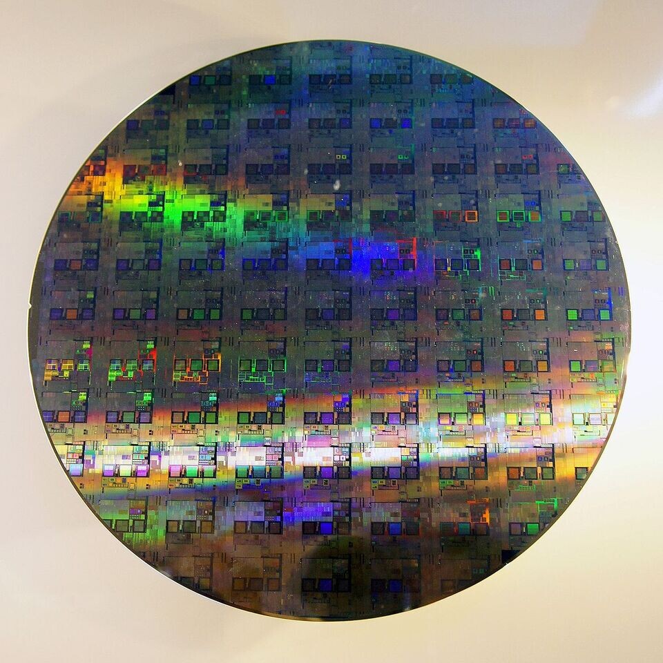  GlobalFoundries SMIC 7nm FinFET مسابك