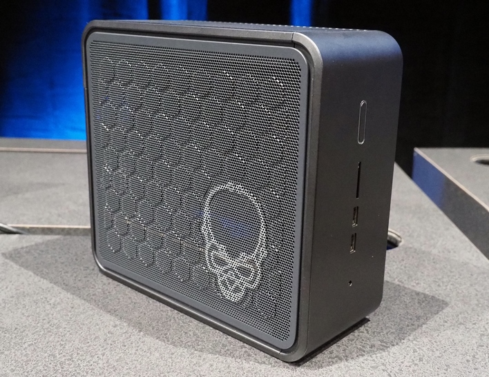 الحواسب الصغيرة Intel NUC بمعالجات Tiger Lake-U قادمة هذا العام