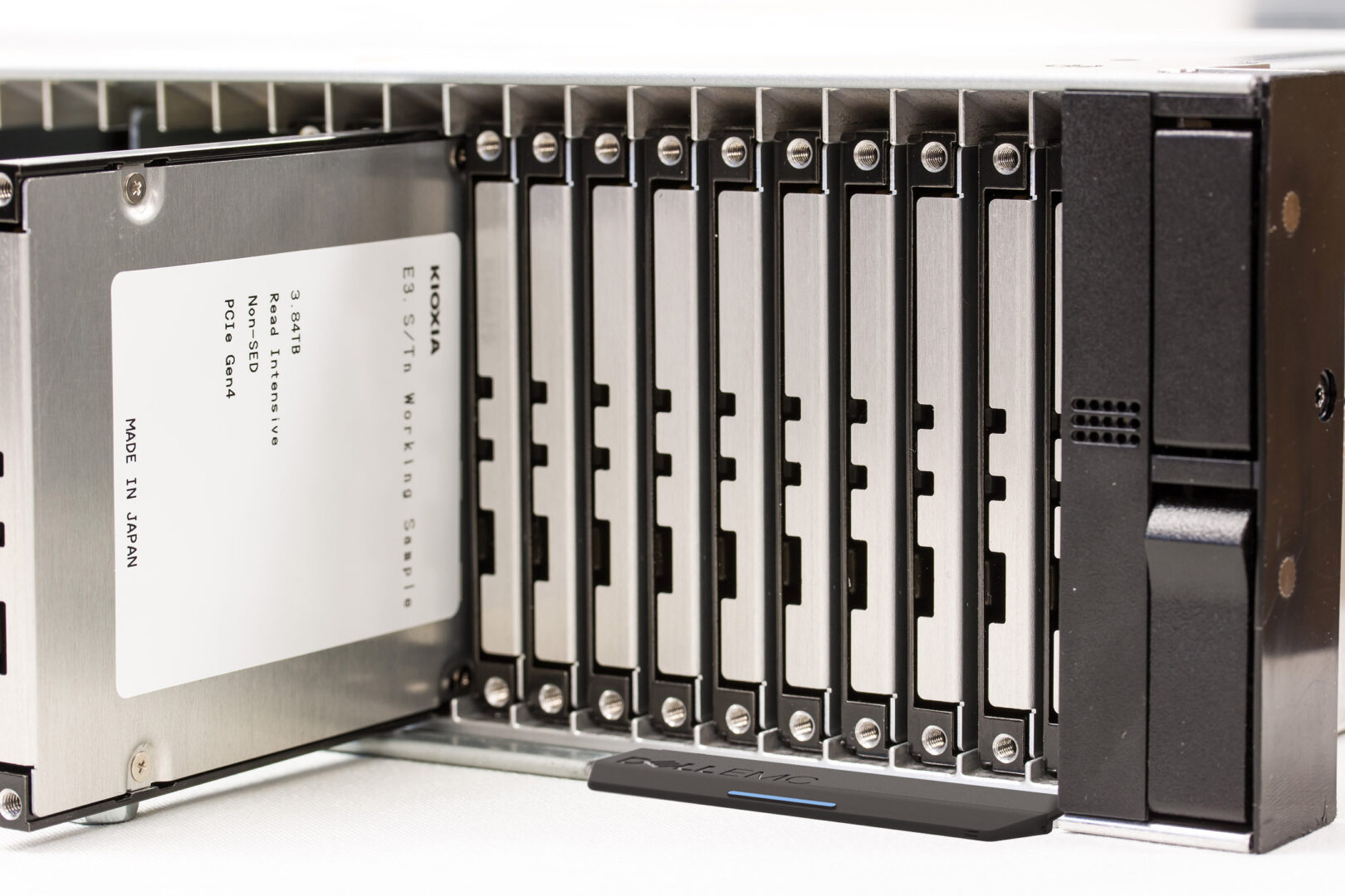 Kioxia E3S SSD