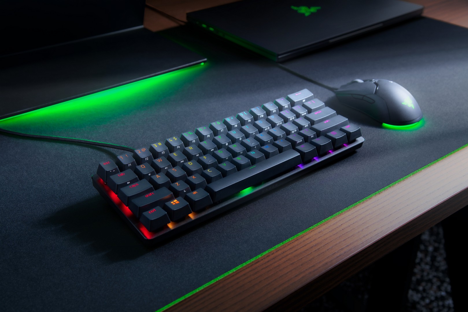 شركة Razer تطلق لوحة Huntsman Mini الصغيرة كأول تجربة لها مع مقاسها!