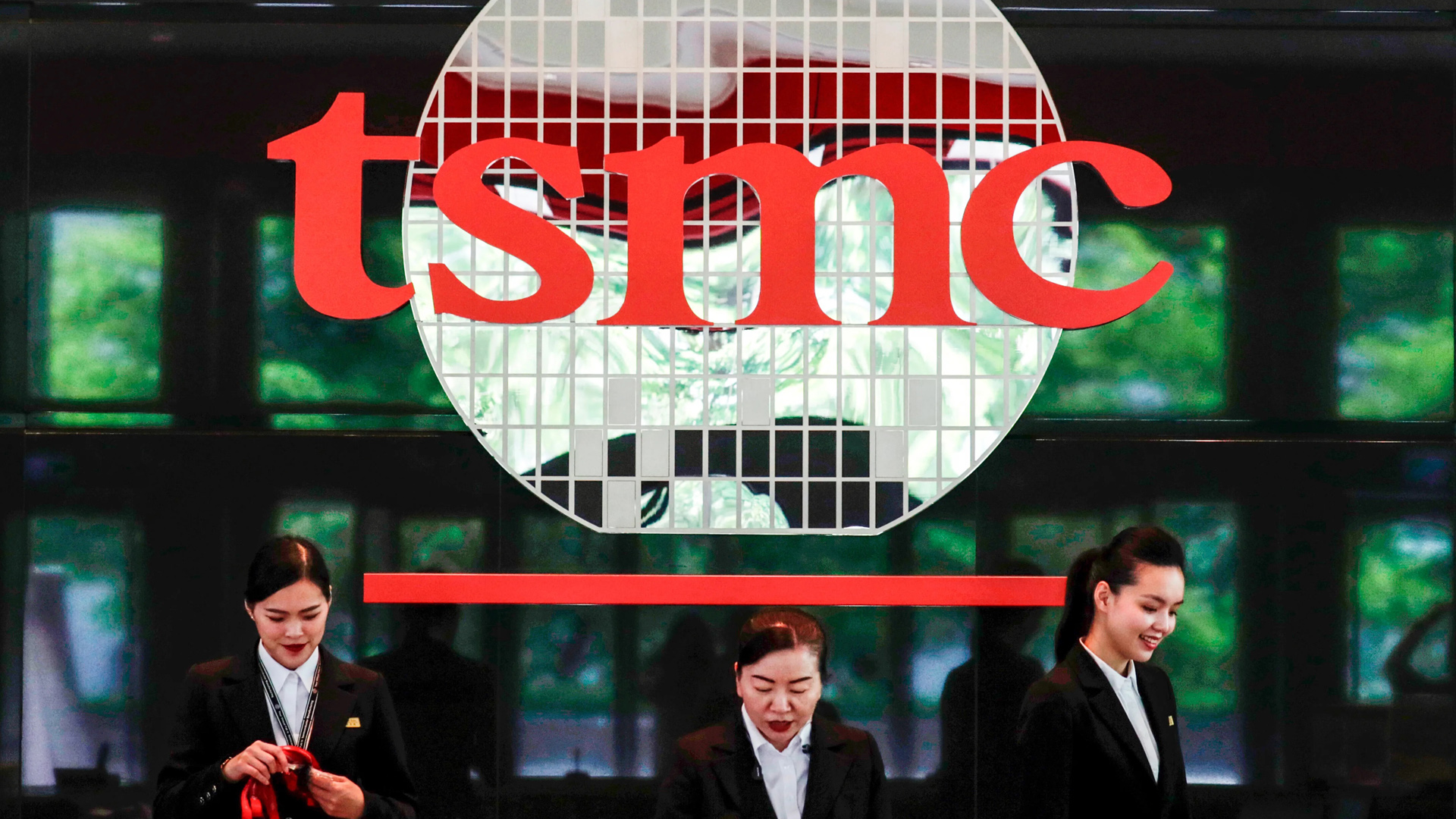 توقف TSMC عن التصنيع لصالح Huawei يضع العملاق الصيني في مأزق حقيقي