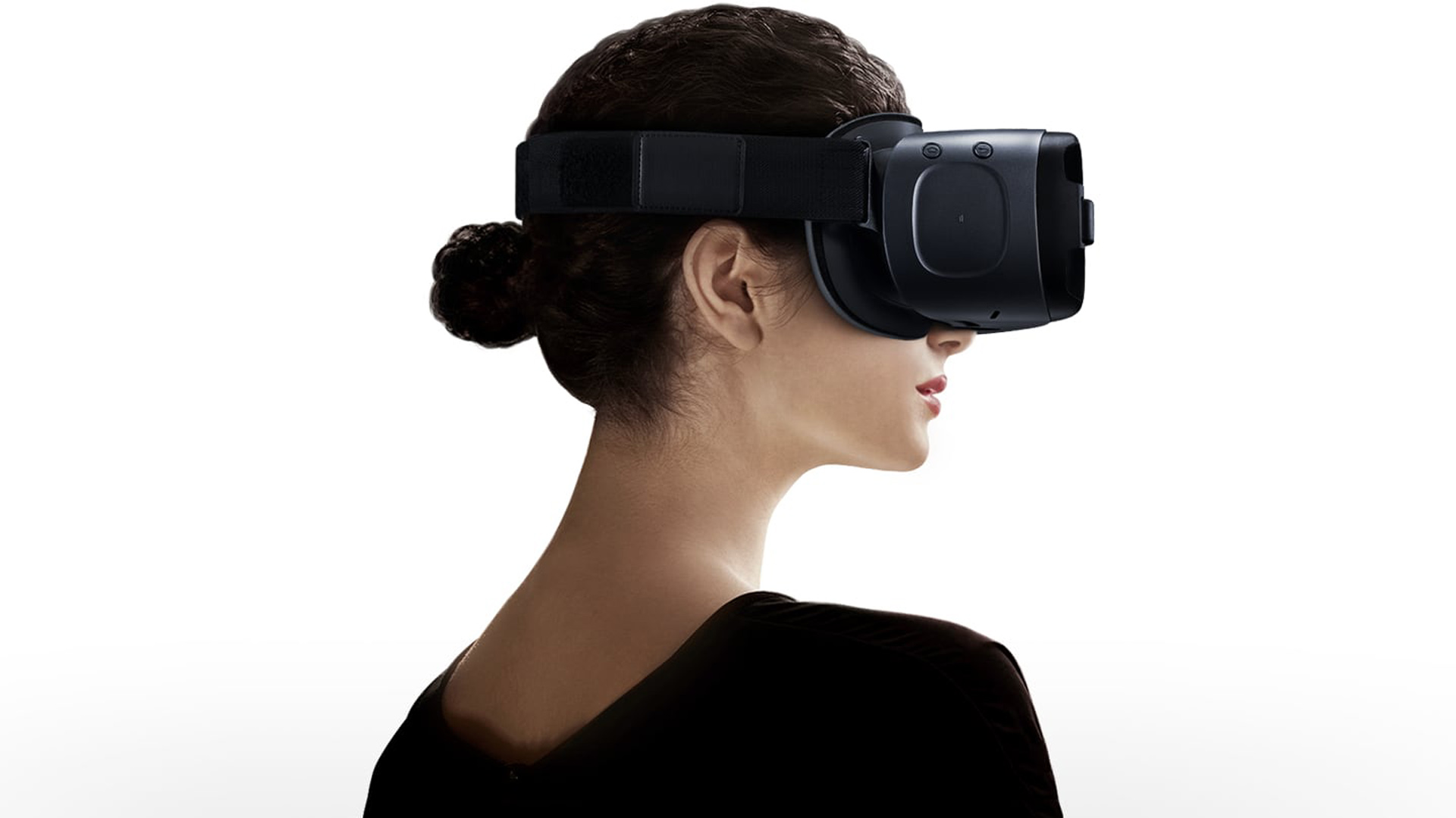 كل ما تود معرفته عن نظارة الواقع الإفتراضي القادمه Apple VR Glasses