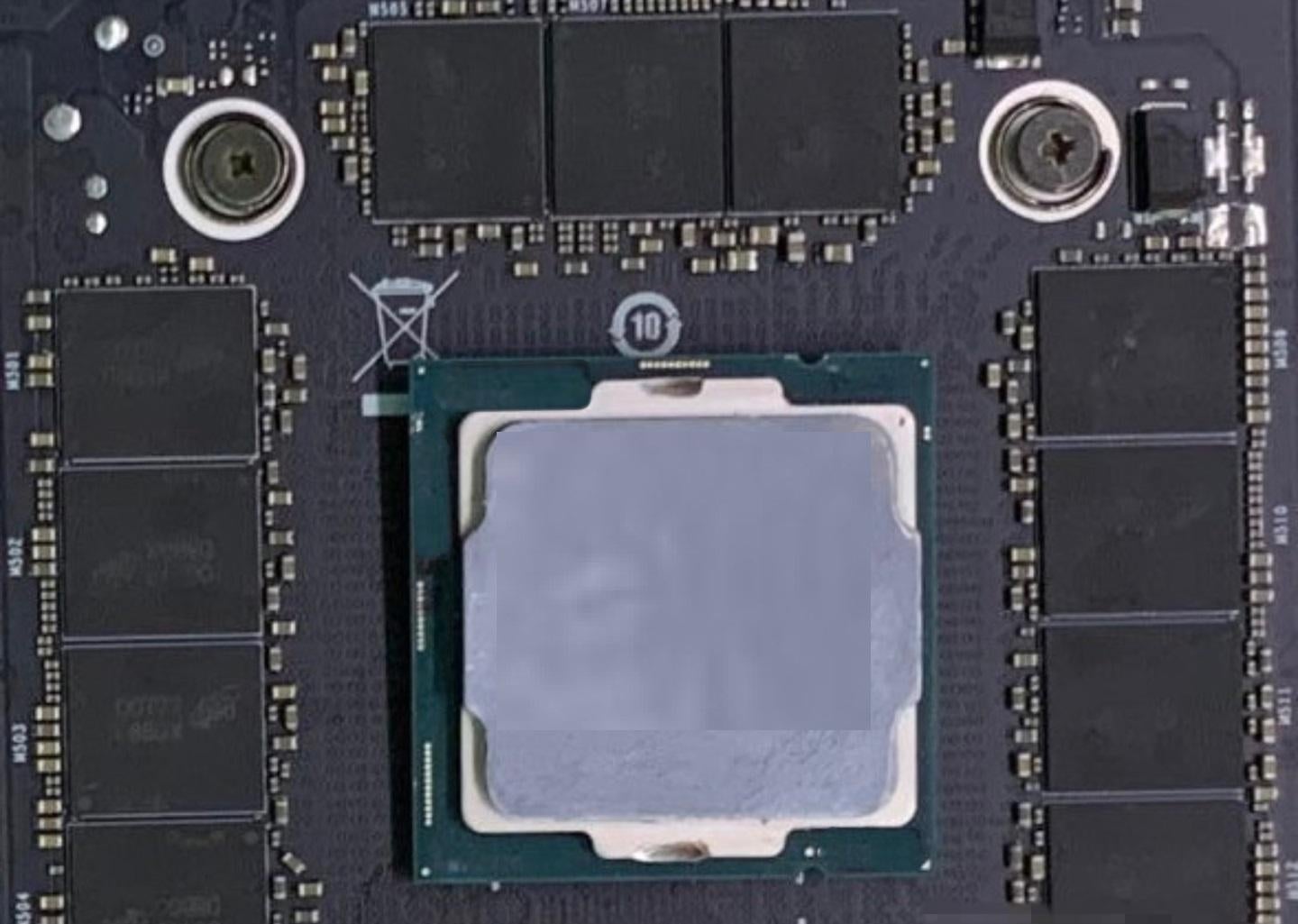 تسريب : صور اللوحة المطبوعة PCB الخاصة بـ بطاقة GeForce RTX 3090