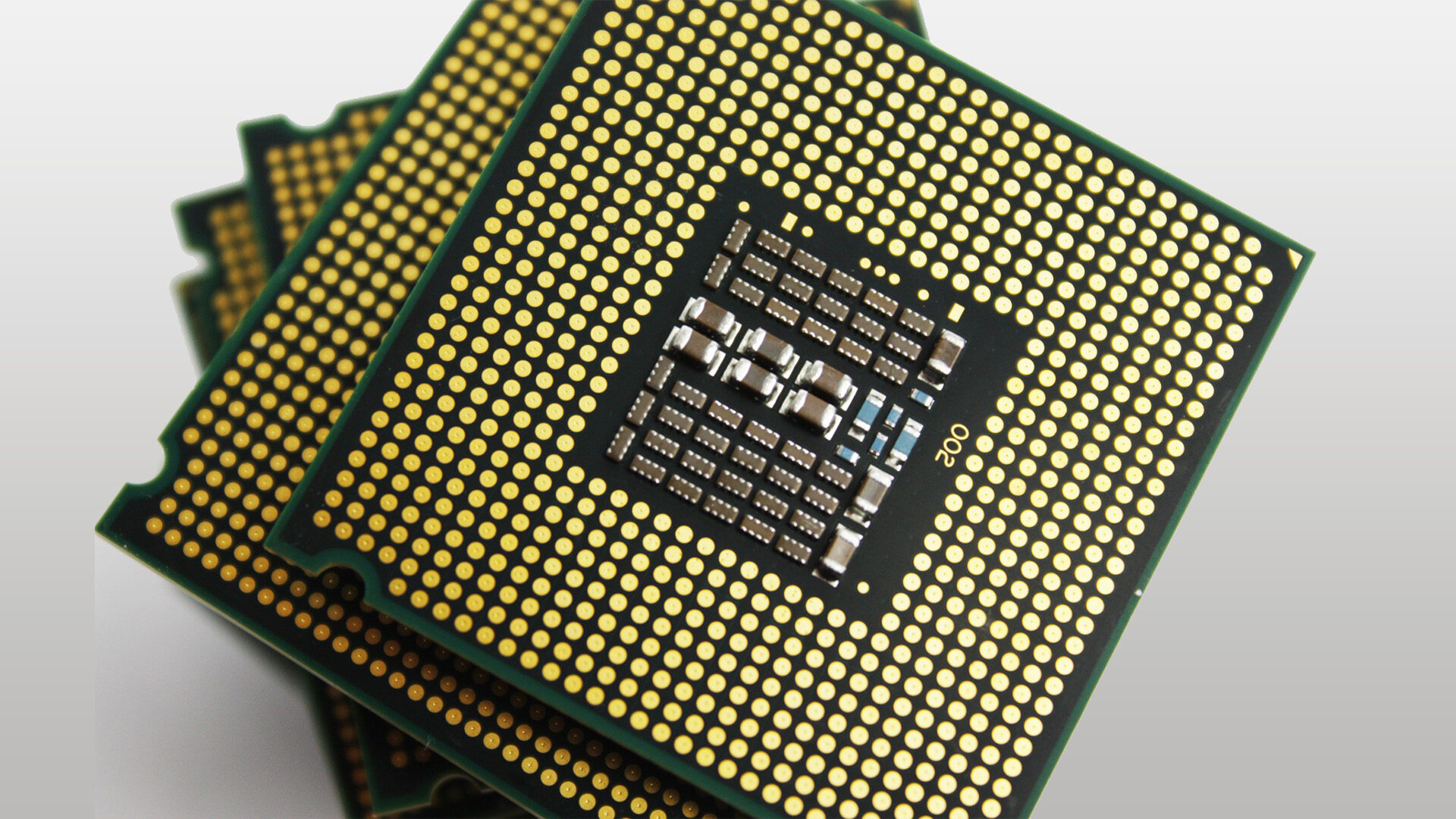 تشير التقارير أن شركة TSMC التايوانيه ليست مهتمه بالتعاون مع Intel