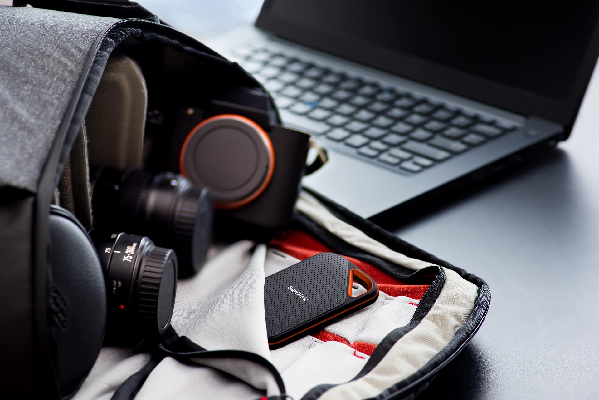 إطلاق وحدات SanDisk Extreme SSD المحمولة بشكل رسمي في الإمارات!