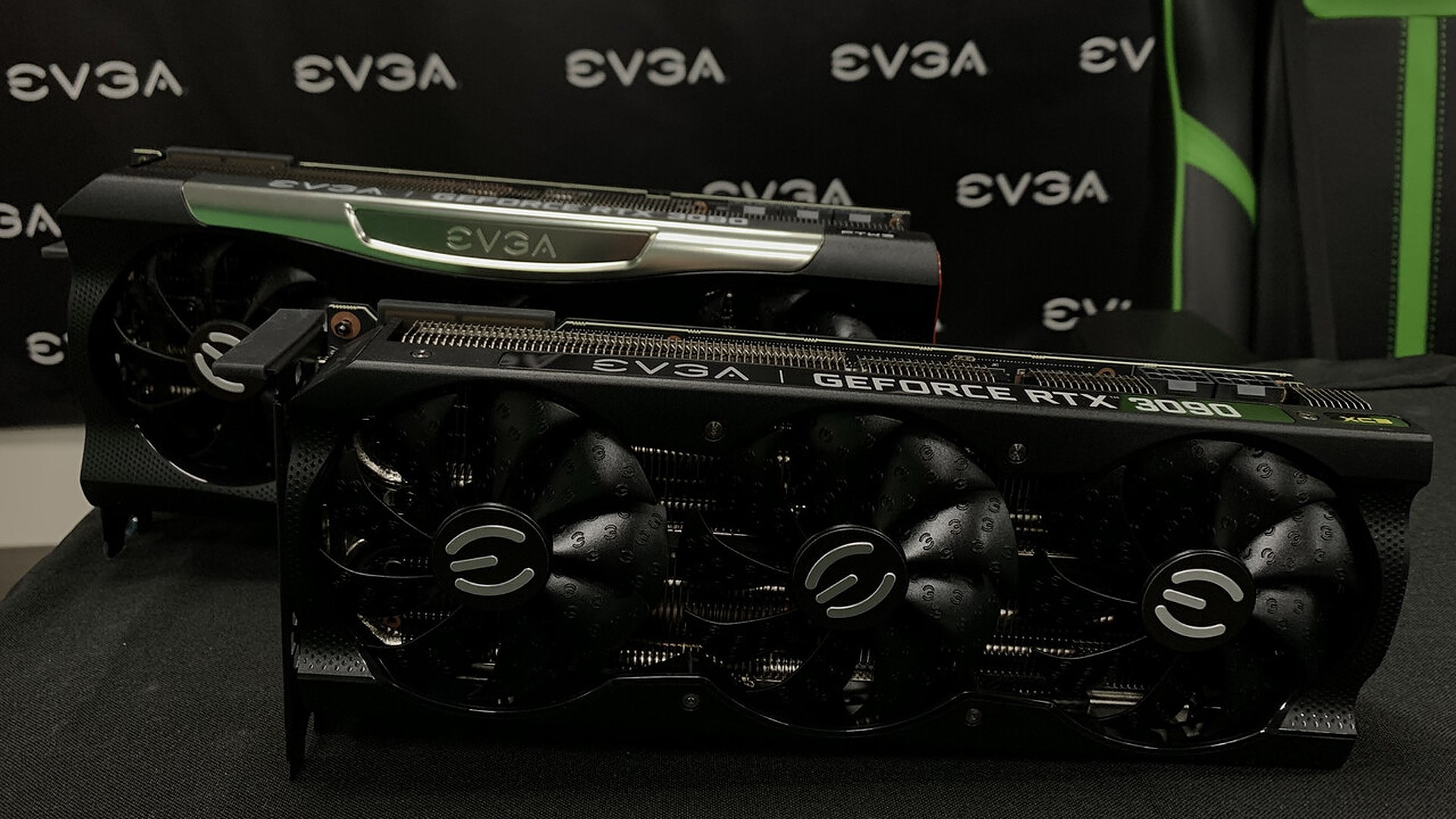 ظهور صور بطاقة EVGA GeForce RTX 3090 XC3 و بطاقة FTW3 من شركة EVGA
