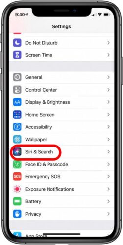 ثم انقر على Siri & Search