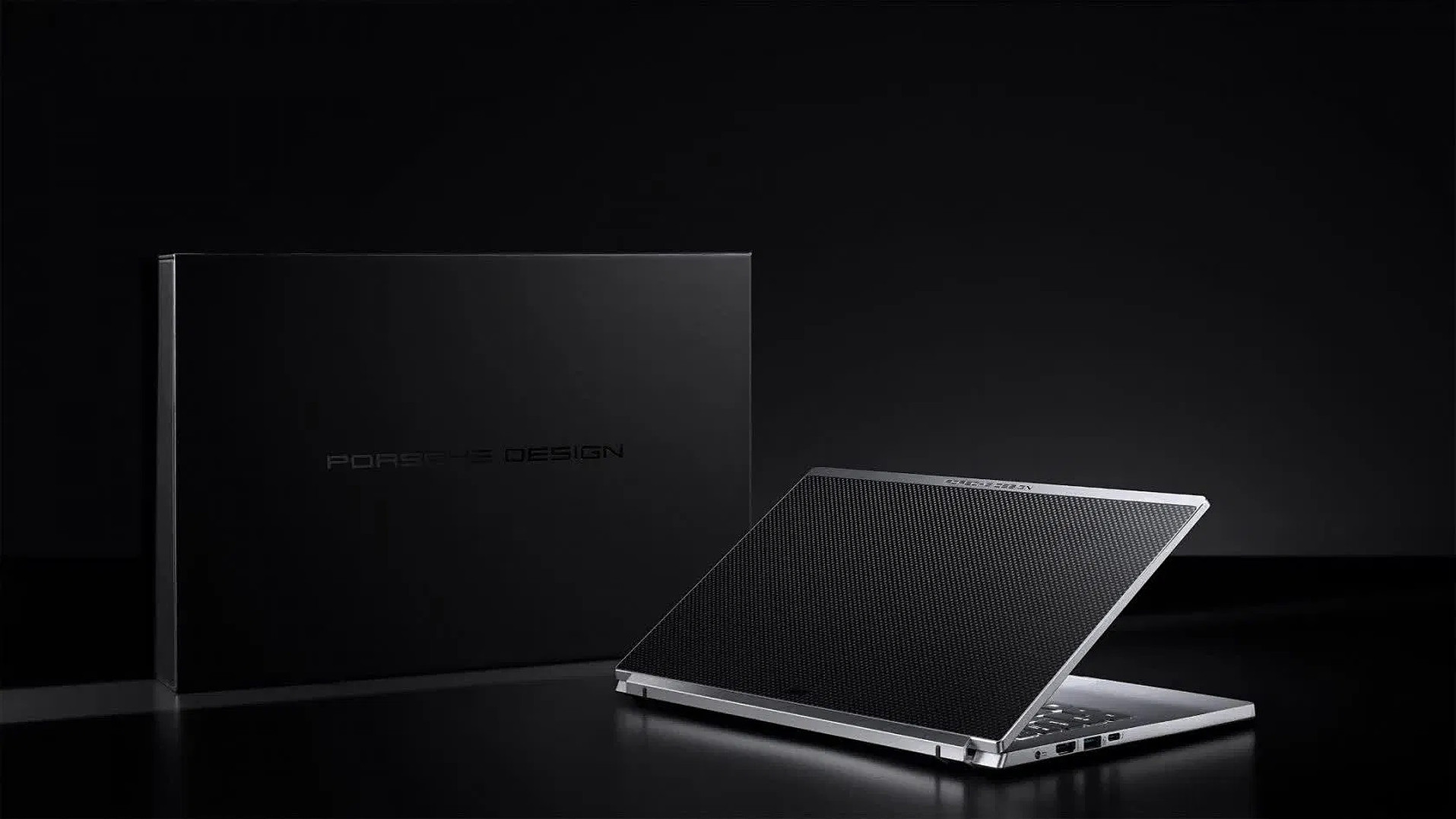 بورشه و آيسر تكشفان عن الحاسوب المحمول Porsche Design Acer Book RS