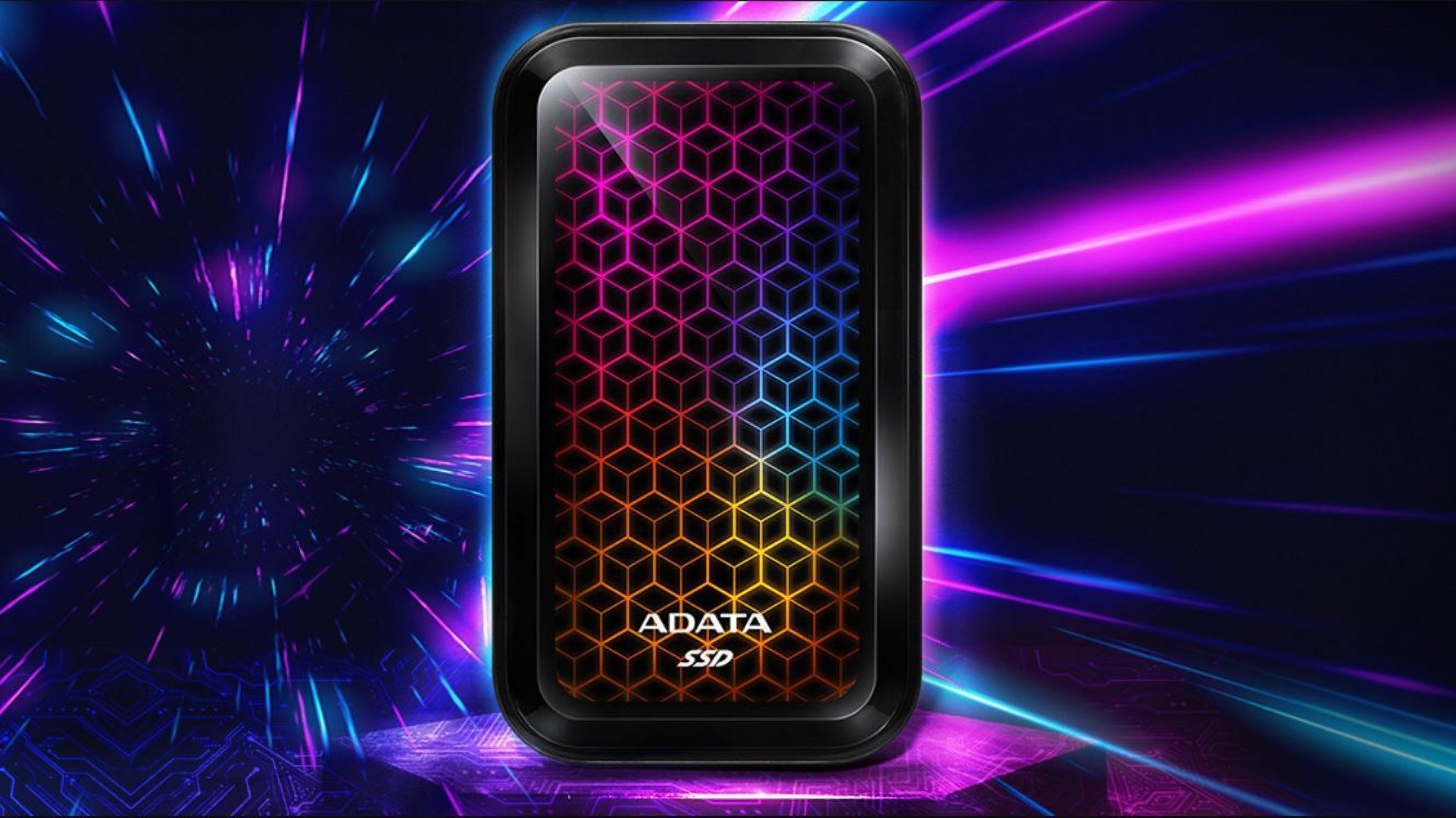 شركة ADATA تعلن عن وحدة SE770G SSD المحمولة بإضاءات الـ RGB!