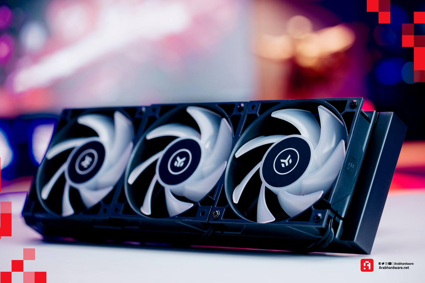 مراجعة المبرد المائي EK AIO Elite 360 D-RGB