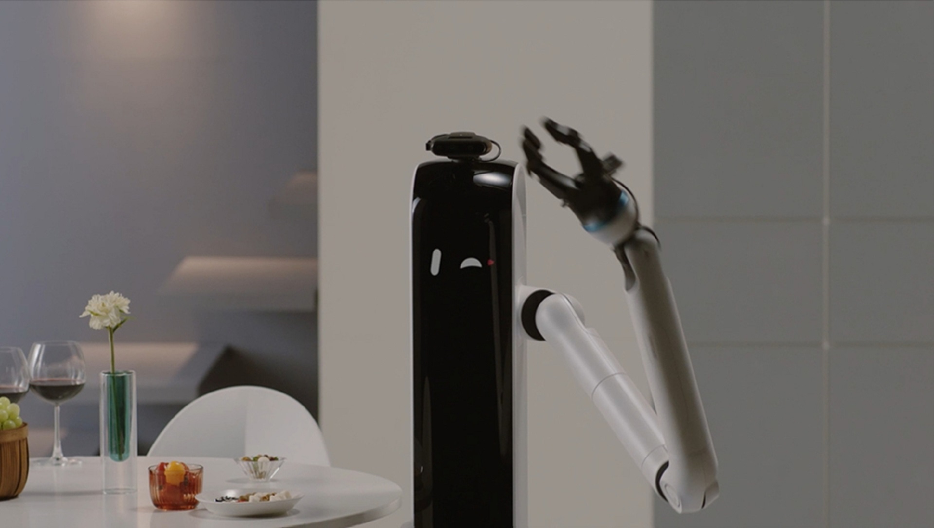 CES21: سامسونج تكشف عن روبوت Handy الجديد