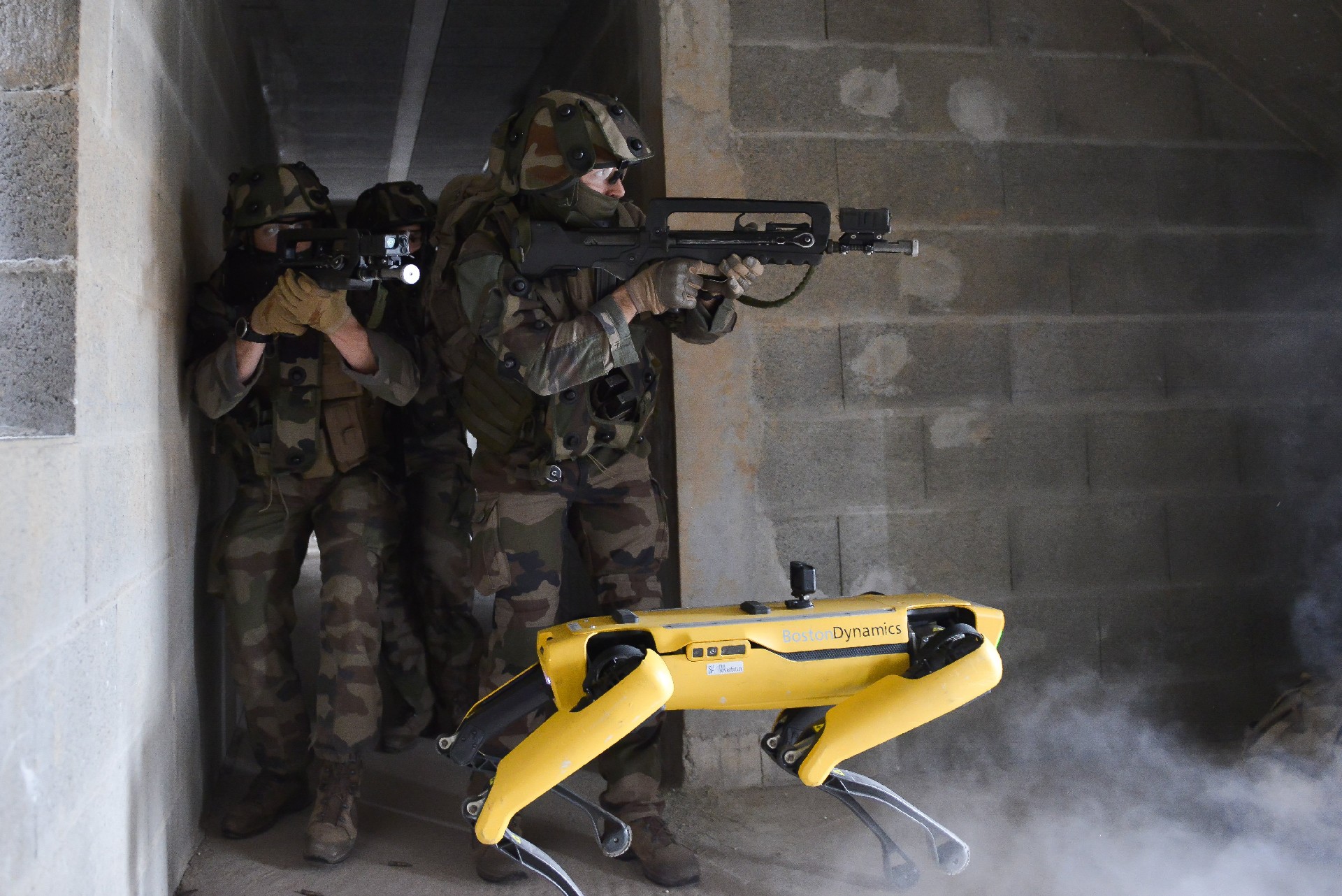 ظهور لروبوتات Boston Dynamics في تدريبات جديدة للجيش الفرنسي